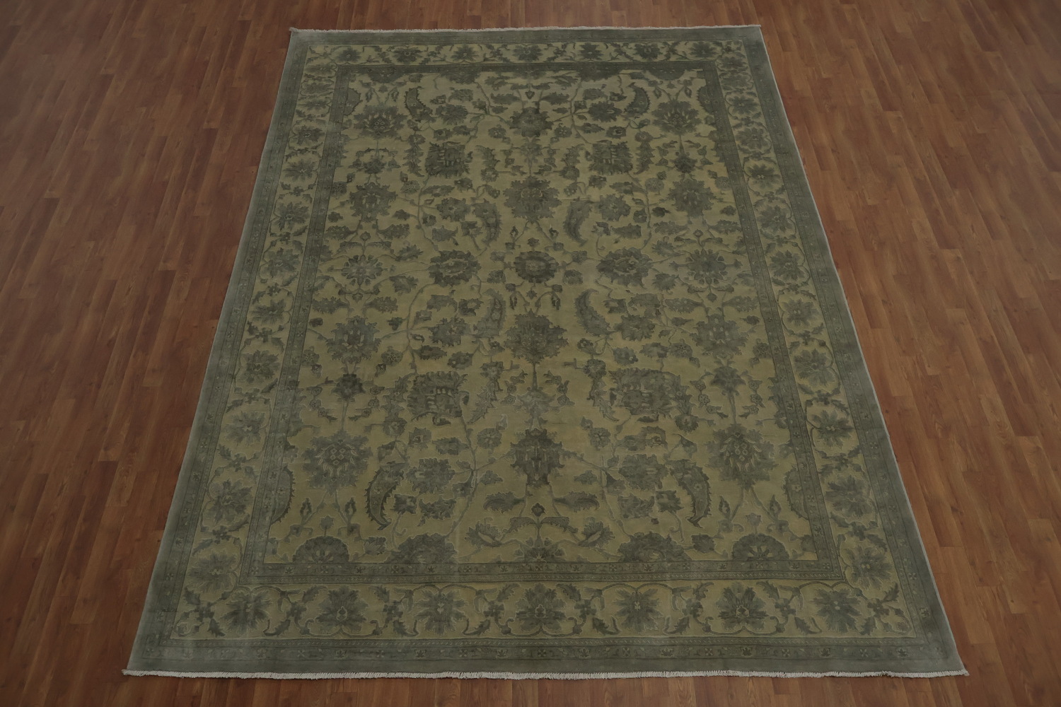 Classic Gray and Green Area Rug with Delicate Distressed Design 9x12