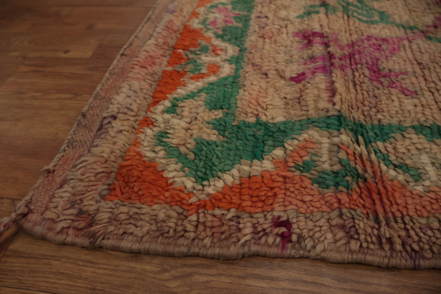Elegant Moroccan Area Rug 5x9 with Natural Earth Tones and Pink