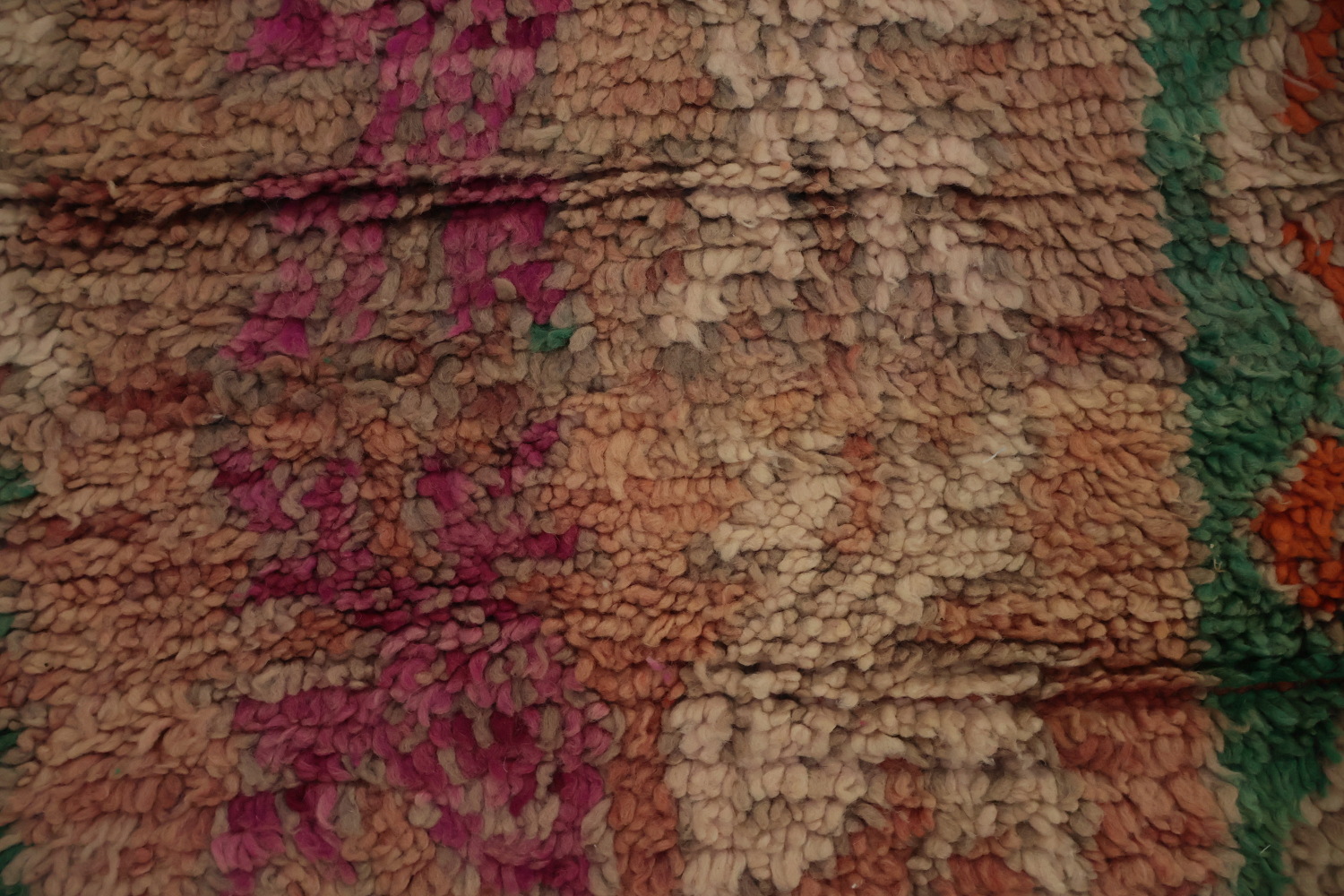 Elegant Moroccan Area Rug 5x9 with Natural Earth Tones and Pink