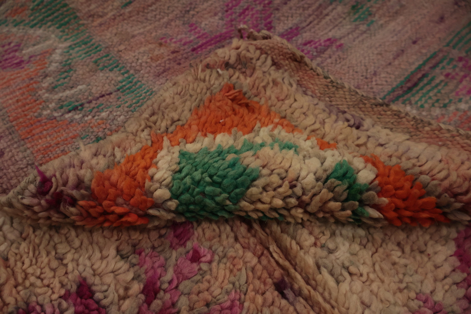 Elegant Moroccan Area Rug 5x9 with Natural Earth Tones and Pink