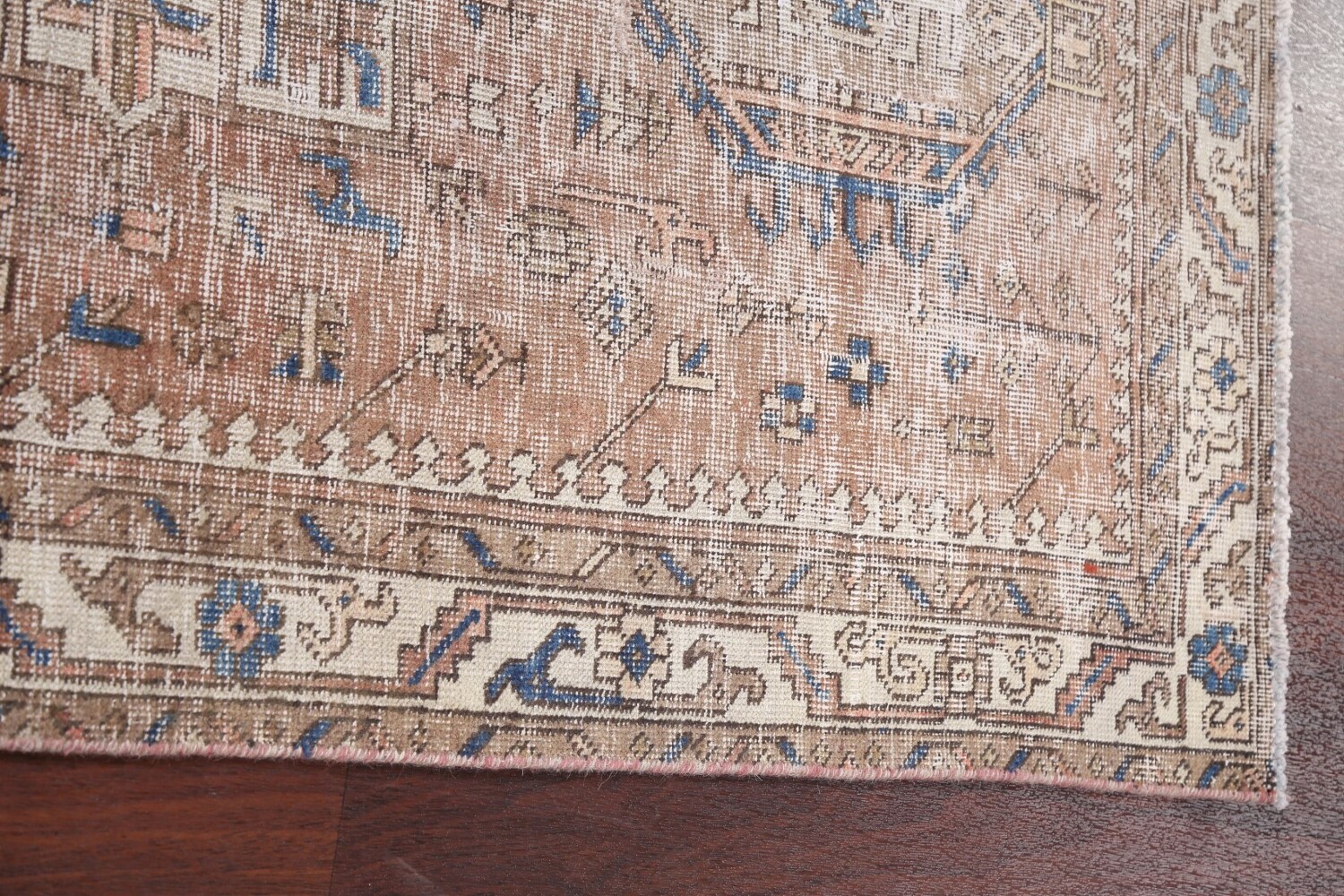 Antique Distressed Heriz Persian Area Rug 4x6