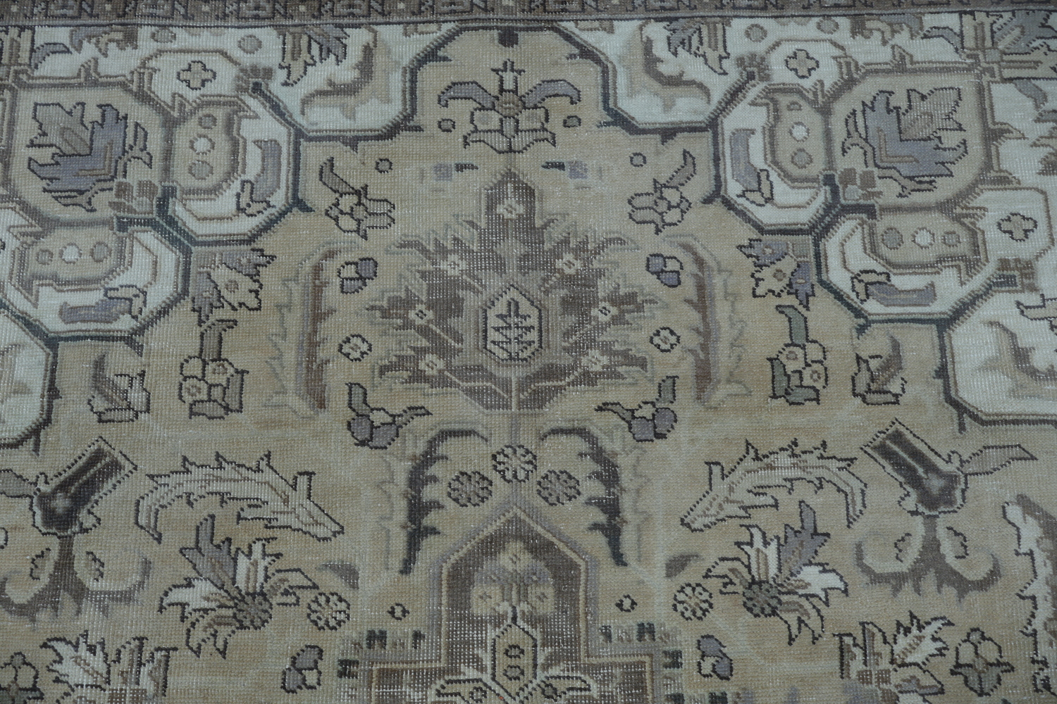 Vintage Geometric Muted Heriz Persian Area Rug 8x11