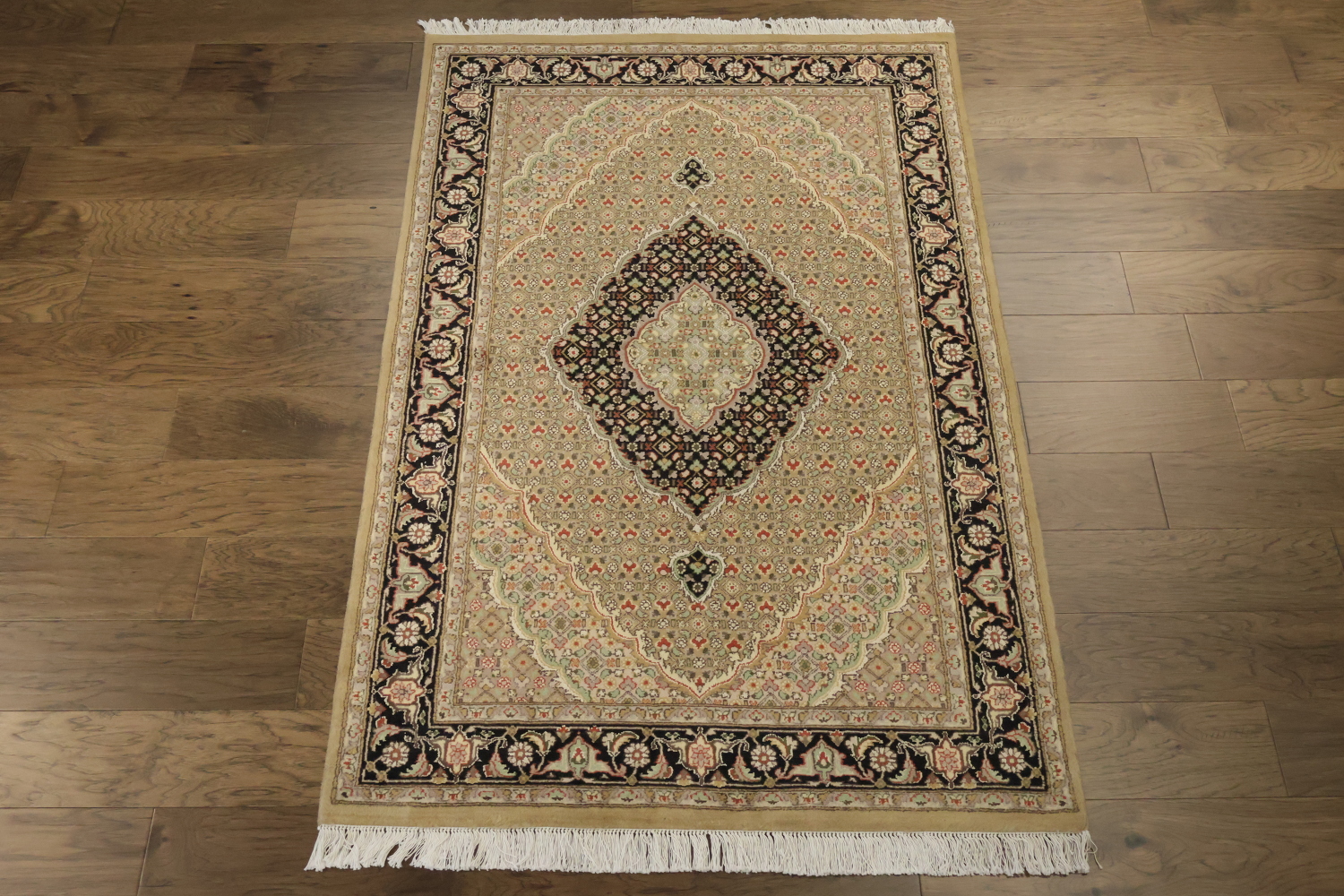 Vegetable Dye Wool/ Silk Tabriz Mahi Wool Rug 4x6