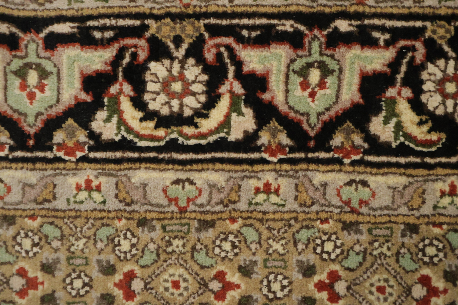 Vegetable Dye Wool/ Silk Tabriz Mahi Wool Rug 4x6