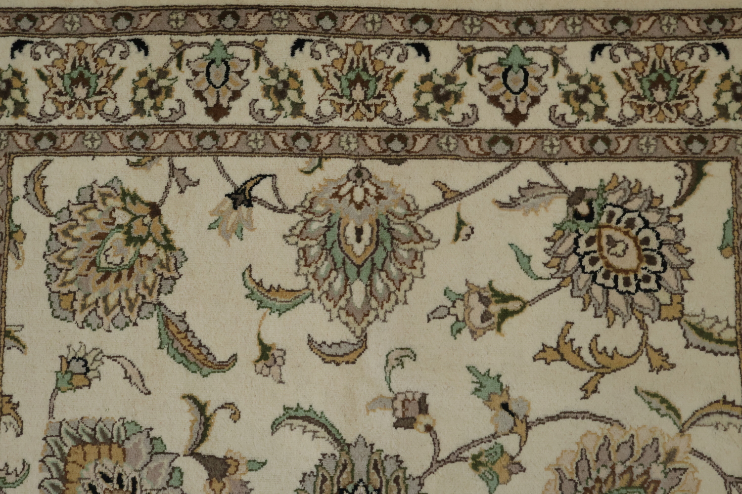 Vegetable Dye Tabriz Handmade Wool Rug 4x6