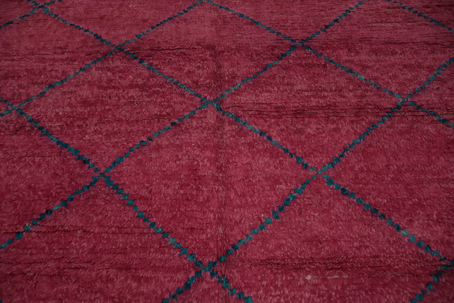 Pink Moroccan Area Rug 7x11 Subtle Geometric Pattern Charm