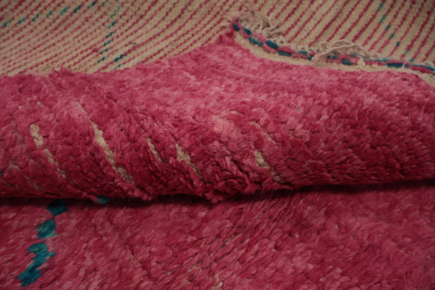 Pink Moroccan Area Rug 7x11 Subtle Geometric Pattern Charm