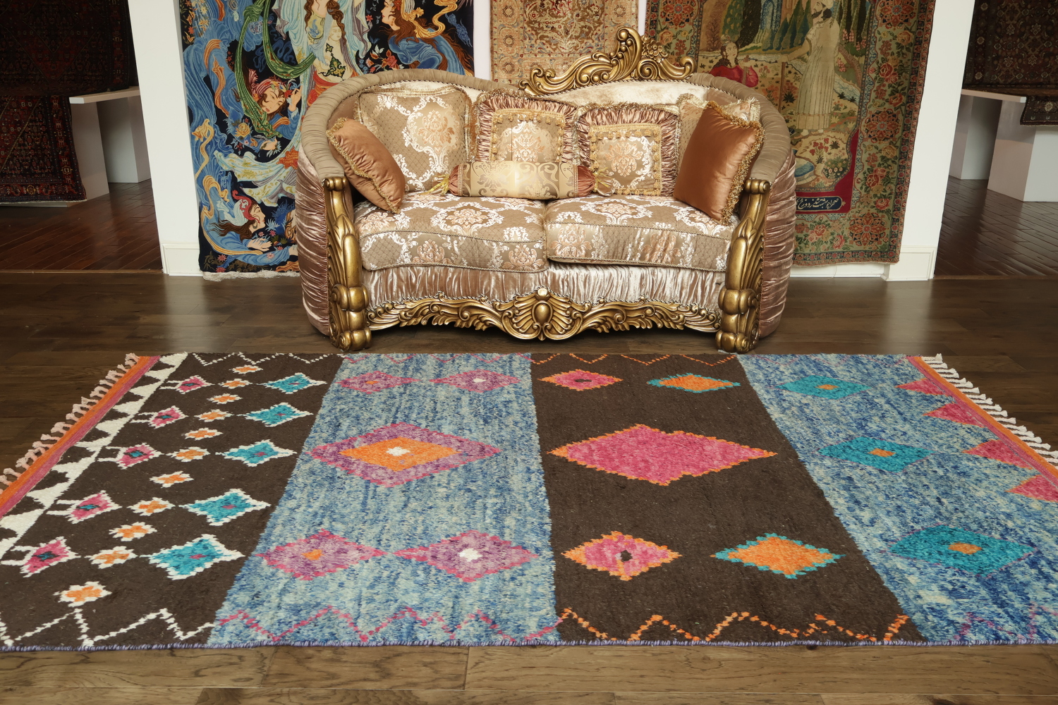 Dynamic Geometric Rug with Rich Multicolor Patterns 6x10