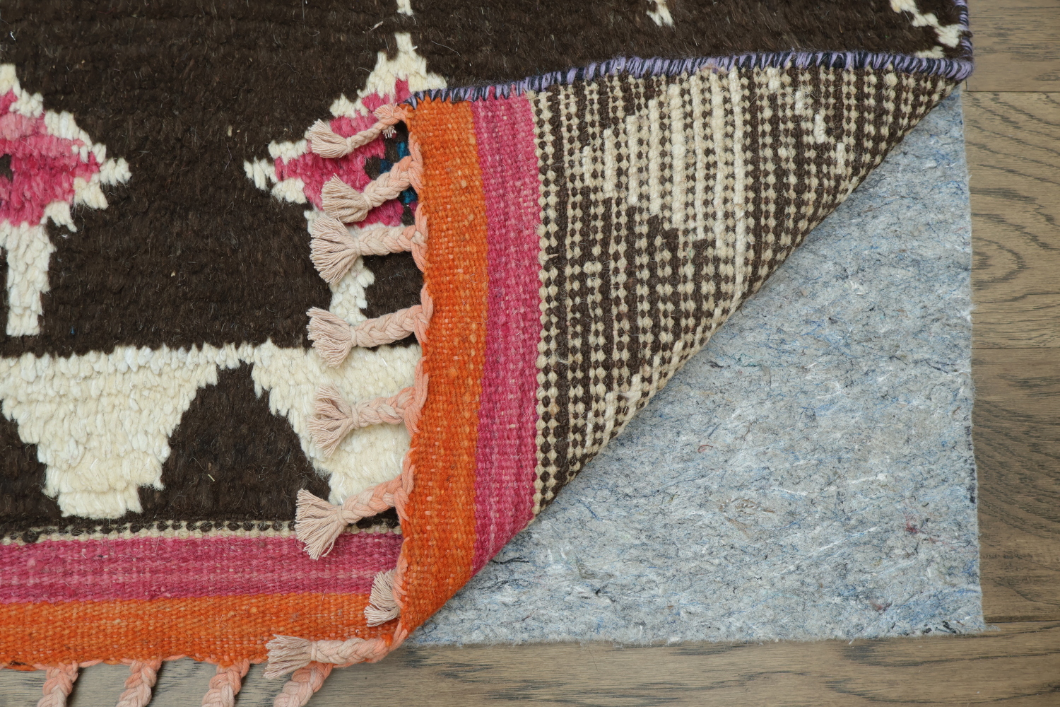 Dynamic Geometric Rug with Rich Multicolor Patterns 6x10