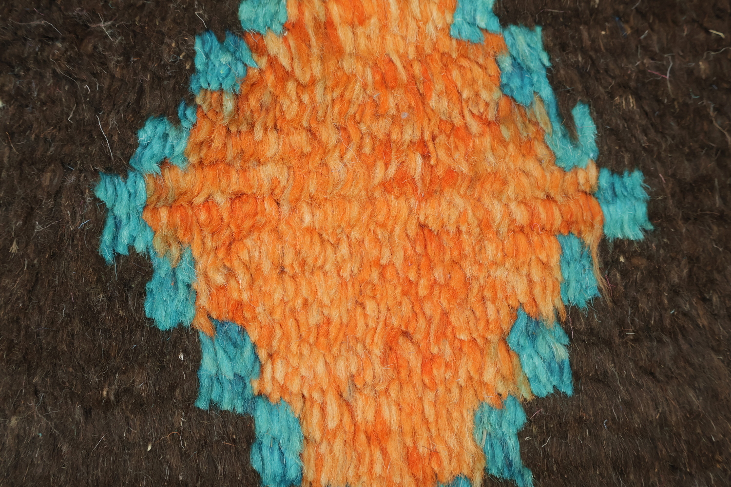 Dynamic Geometric Rug with Rich Multicolor Patterns 6x10