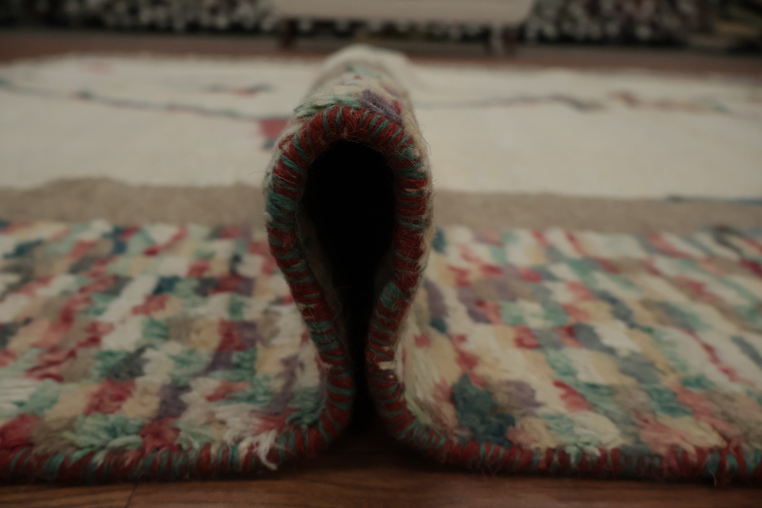 Geometric Charm Transform Spaces with Moroccan Area Rug 8x10