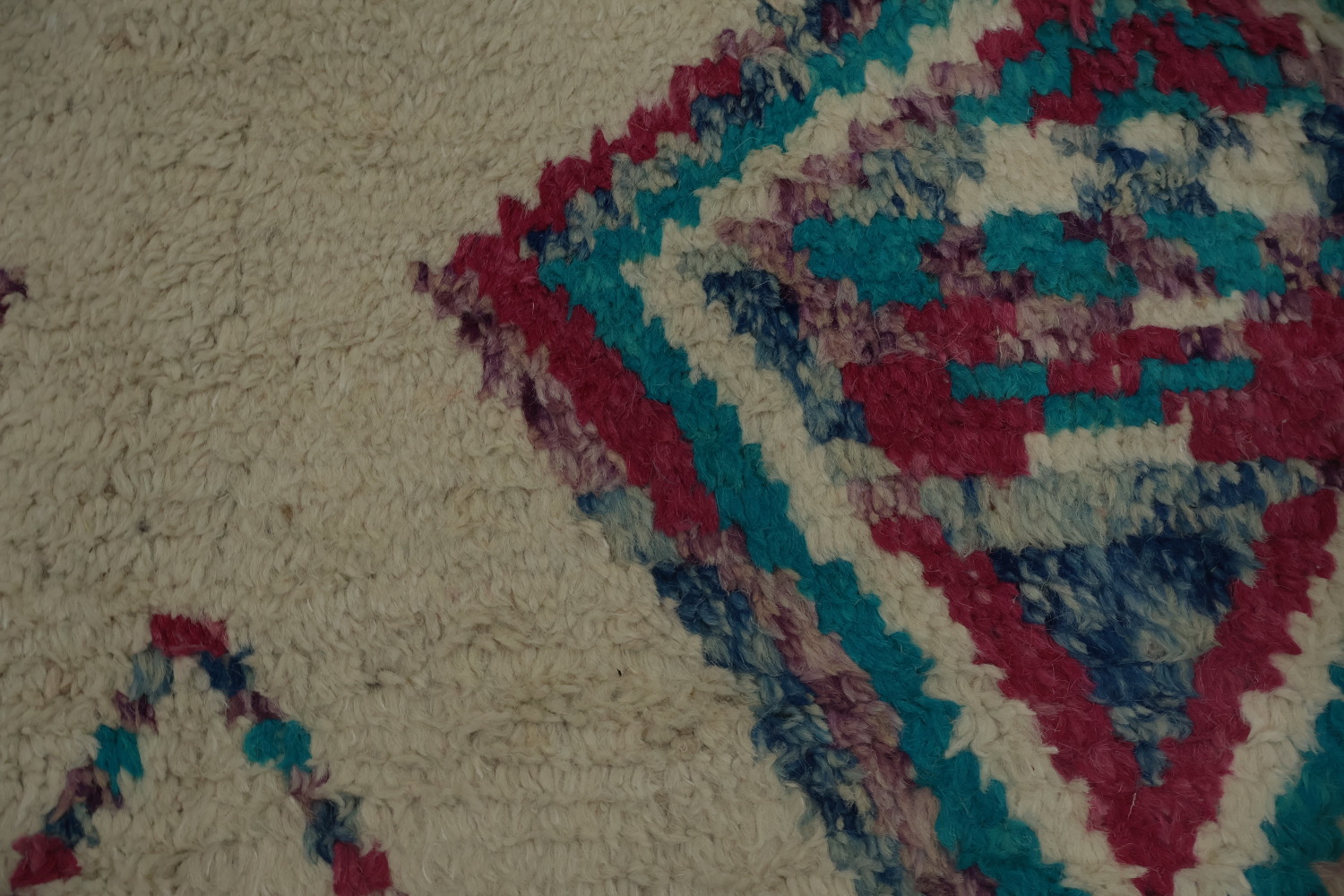 Chic Moroccan Large Area Rug 9x13 with Intricate Diamond Patterns