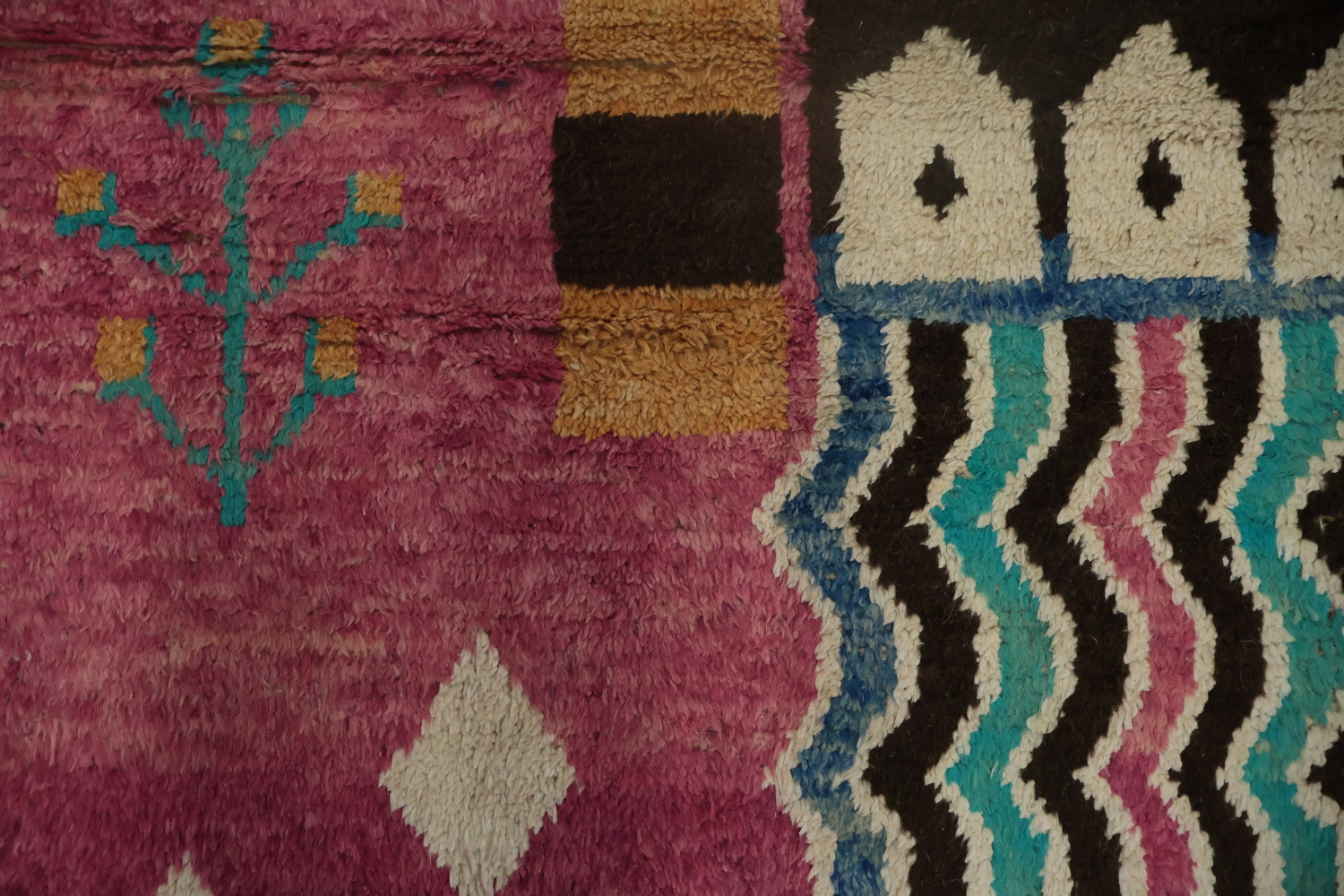 Vibrant Abstract Design Moroccan Large Area Rug 9x13