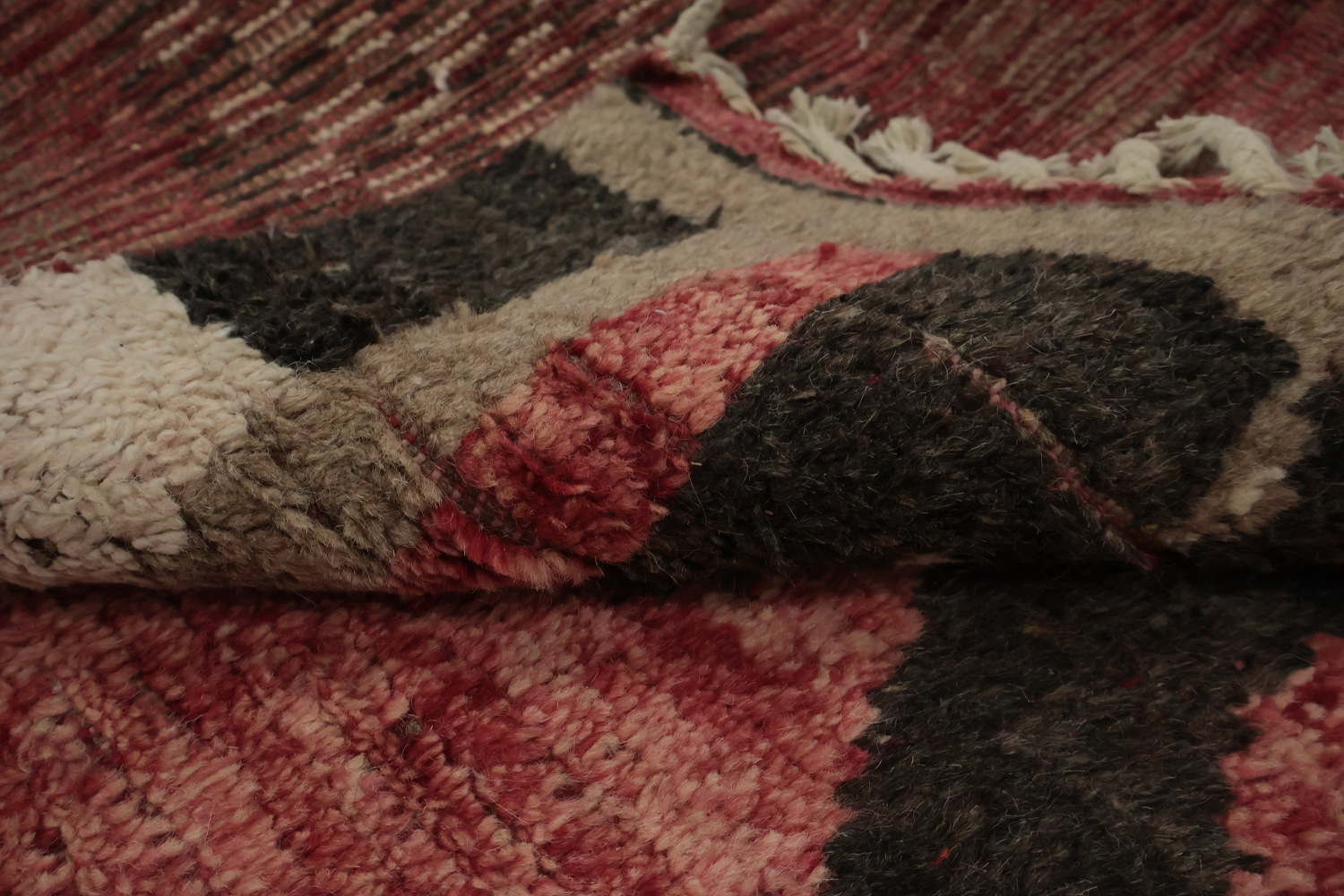 Geometric Moroccan Area Rug 8x11 for a Bold Statement in Any Room