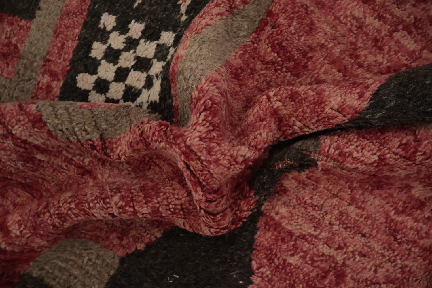 Geometric Moroccan Area Rug 8x11 for a Bold Statement in Any Room