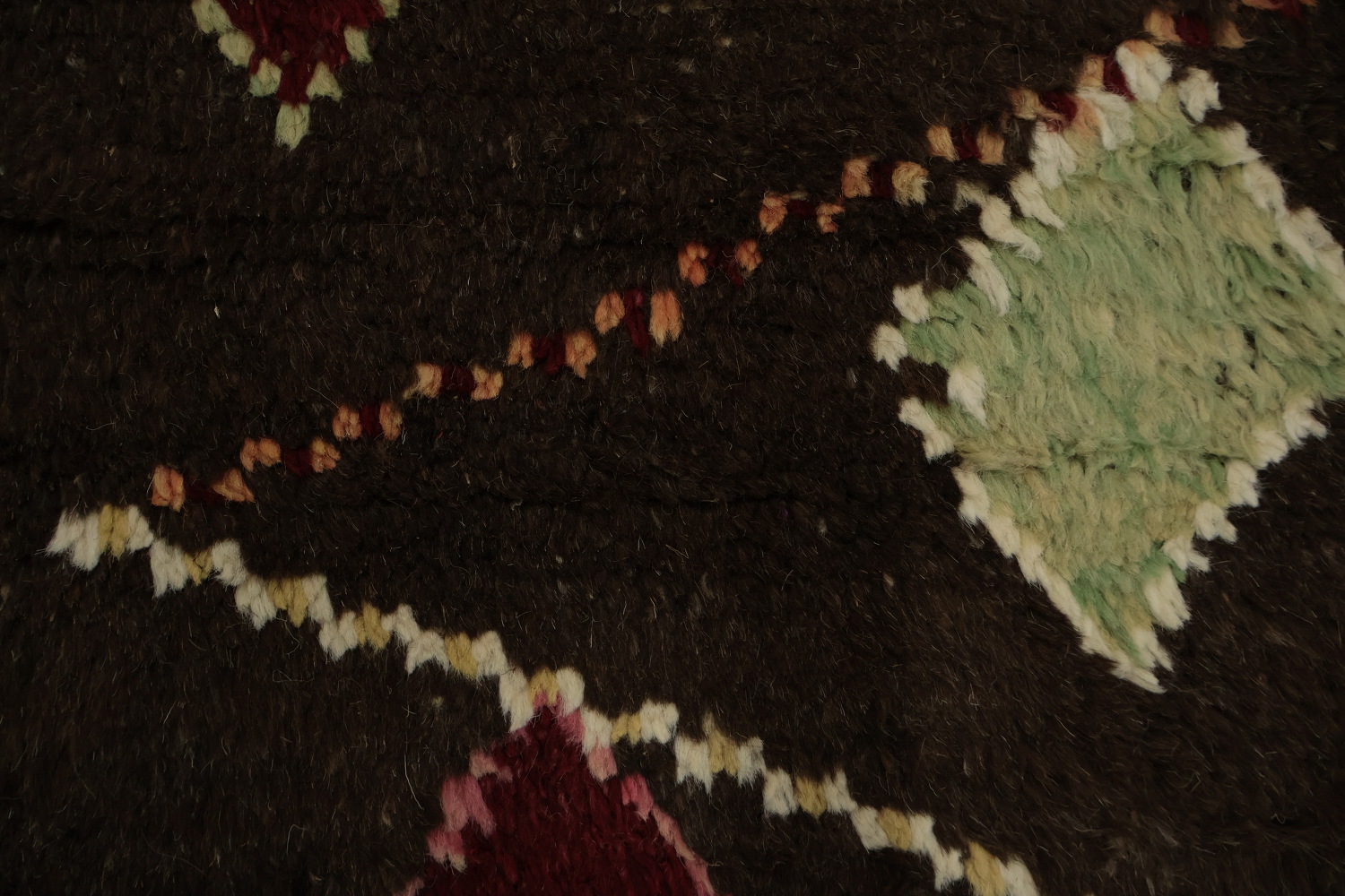 Colorful Diamond-Pattern Moroccan Wool Area Rug 6x10