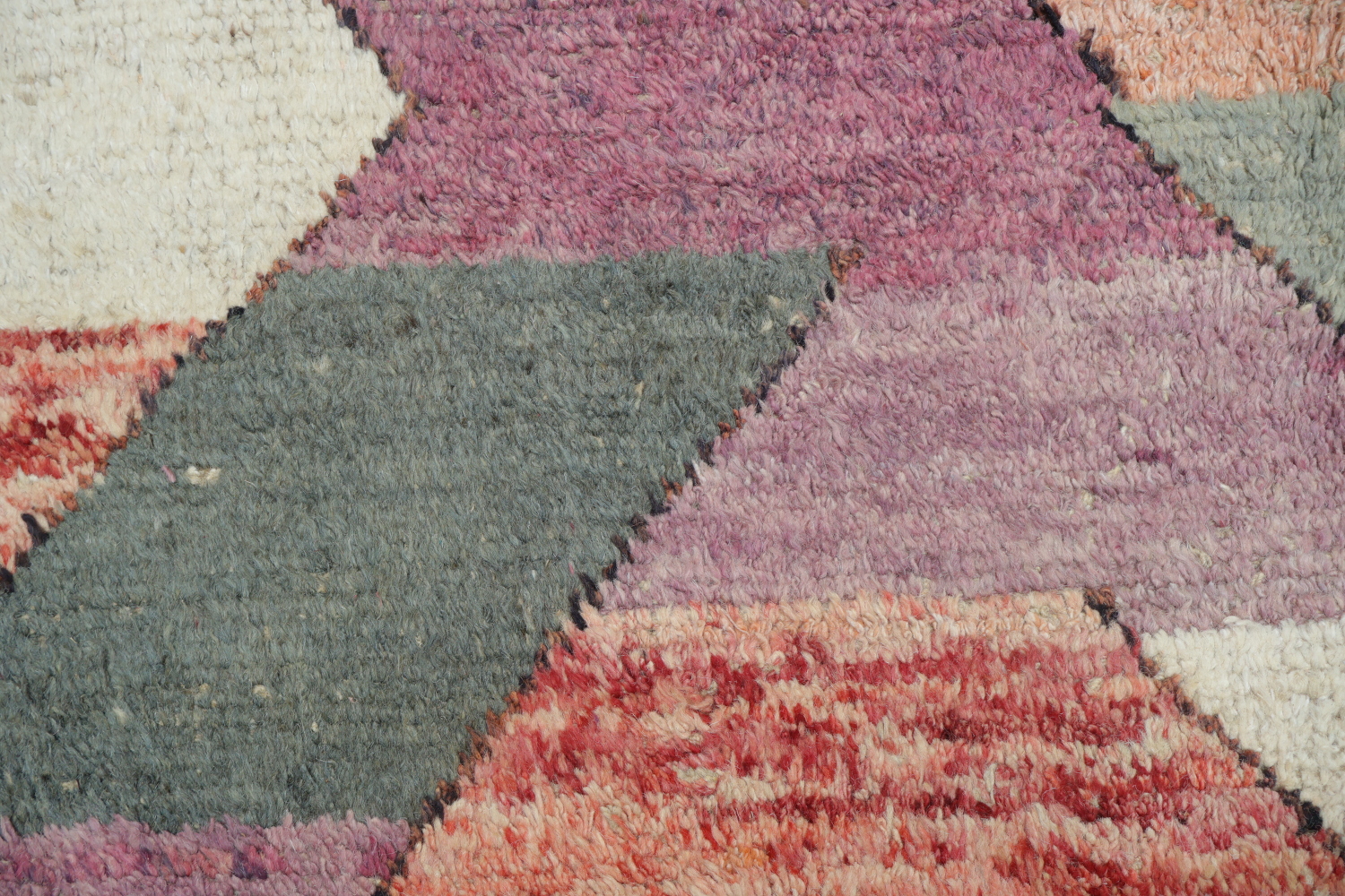 Modern Abstract Geometric Rug with Earth's Natural Tones 6x10