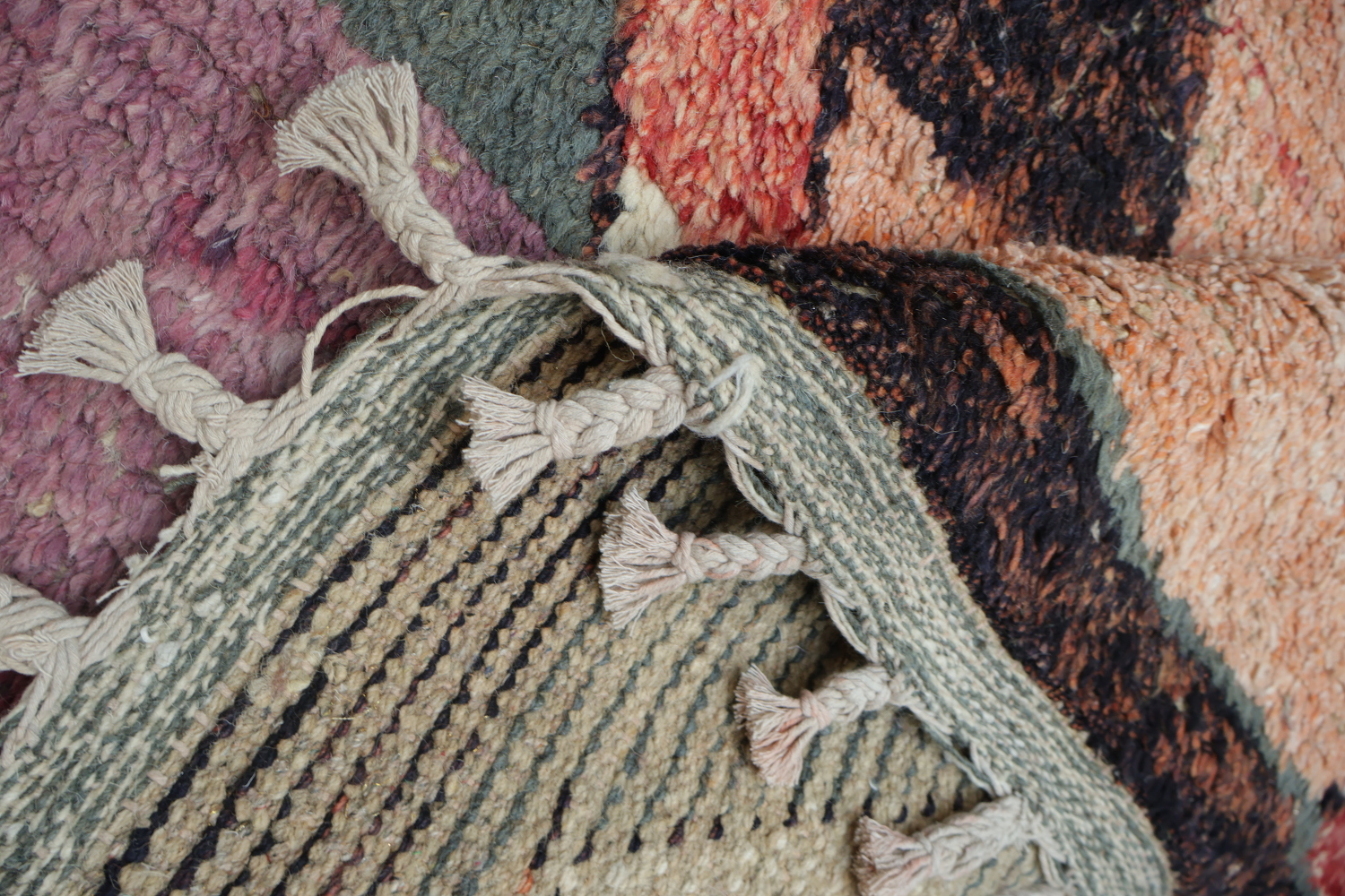 Modern Abstract Geometric Rug with Earth's Natural Tones 6x10