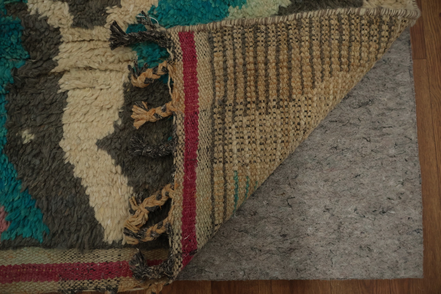 Abstract Moroccan Wool Area Rug 8x11 Eye-Catching Color Contrasts