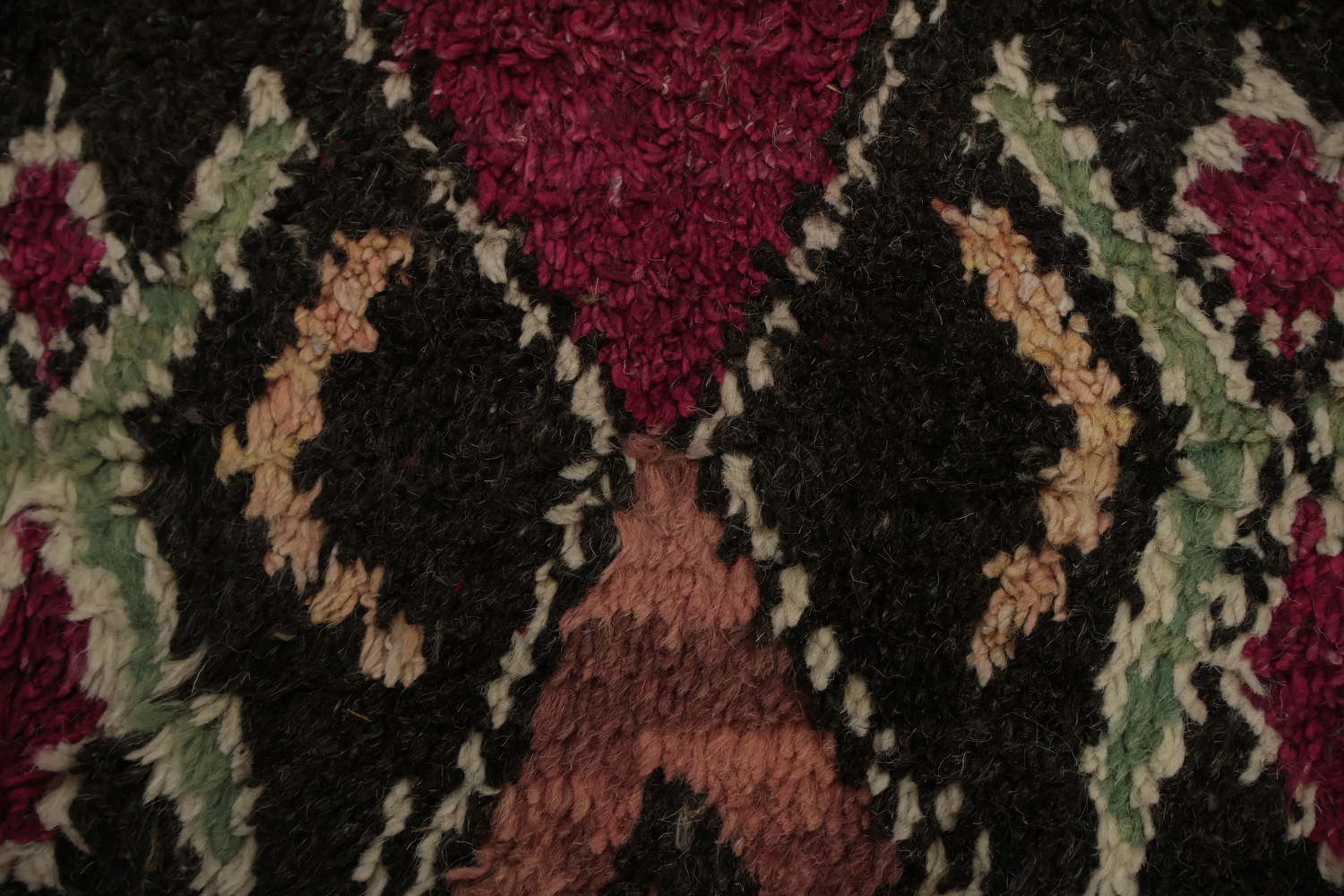 Diamond Pattern Moroccan Area Rug 9x13 with Rich Earthy Tones
