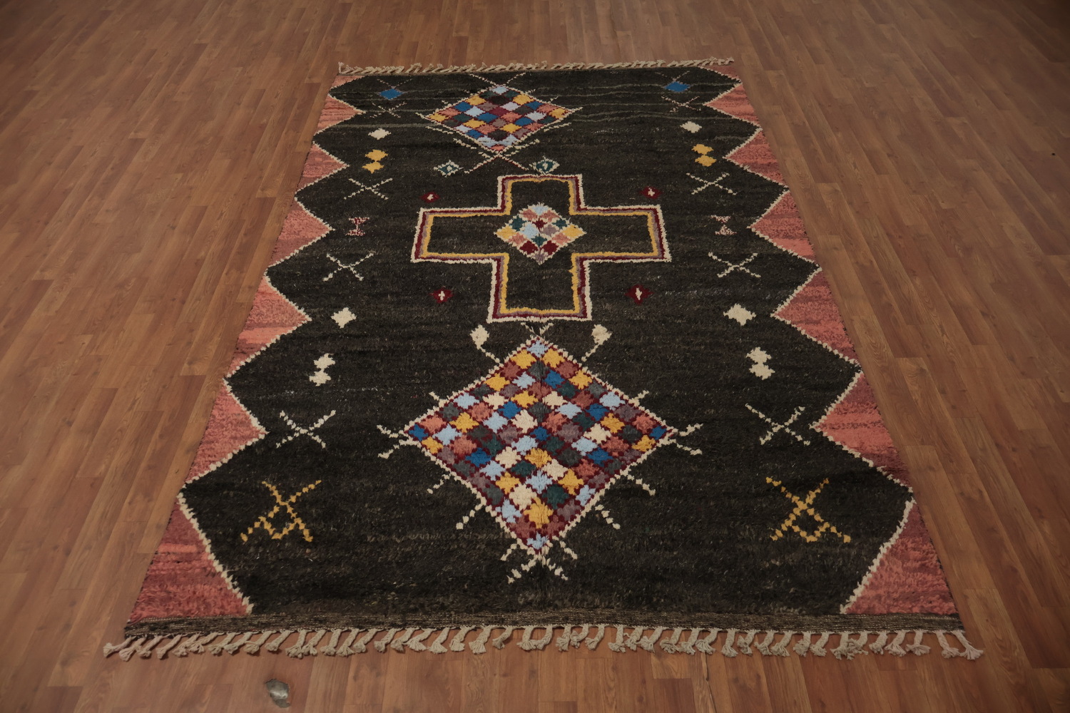 Bold Decorative Moroccan Area Rug 6x10 with Traditional Cultural Motifs