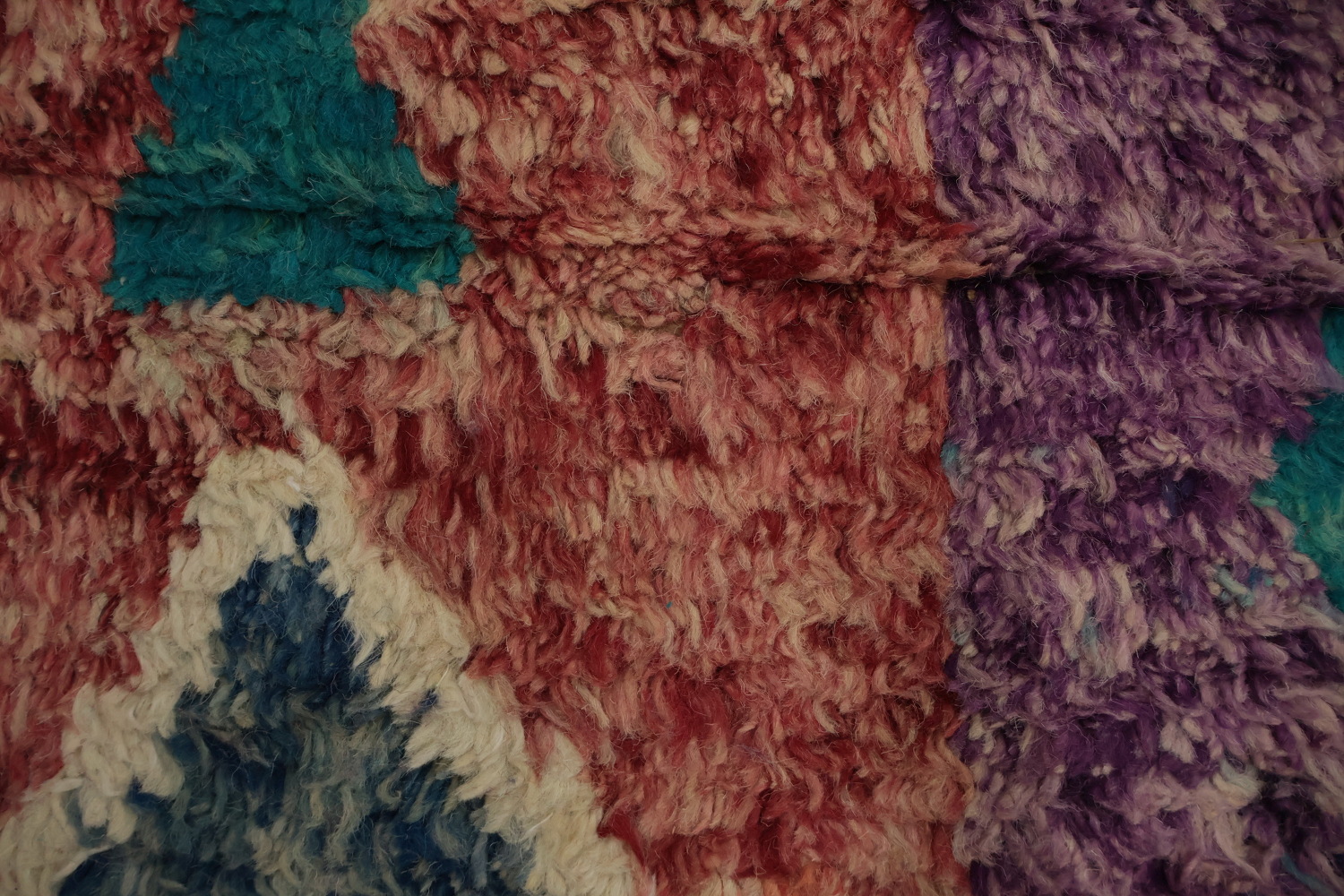 Colorful Moroccan Wool Area Rug 9x13 for a Trendy Home Decor