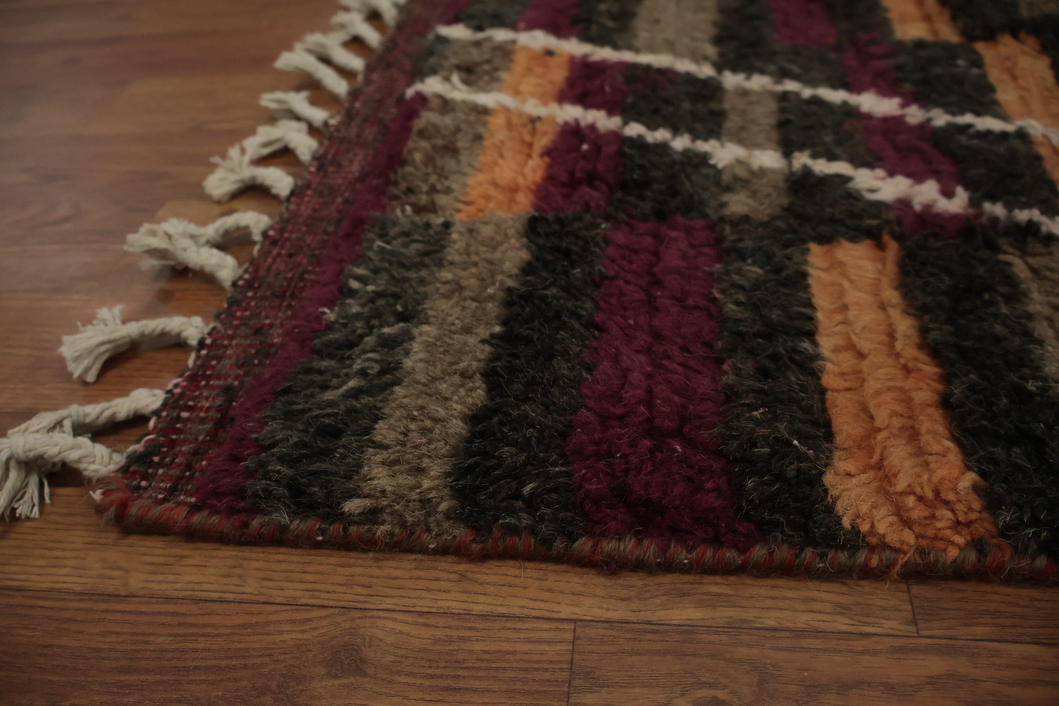 Earthy Background Moroccan Wool Area Rug 9x12 for Cozy Spaces
