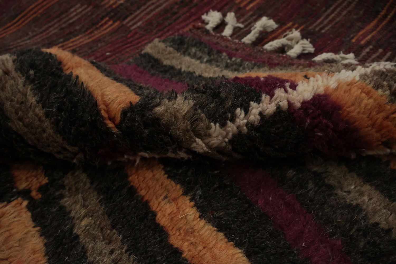 Earthy Background Moroccan Wool Area Rug 9x12 for Cozy Spaces
