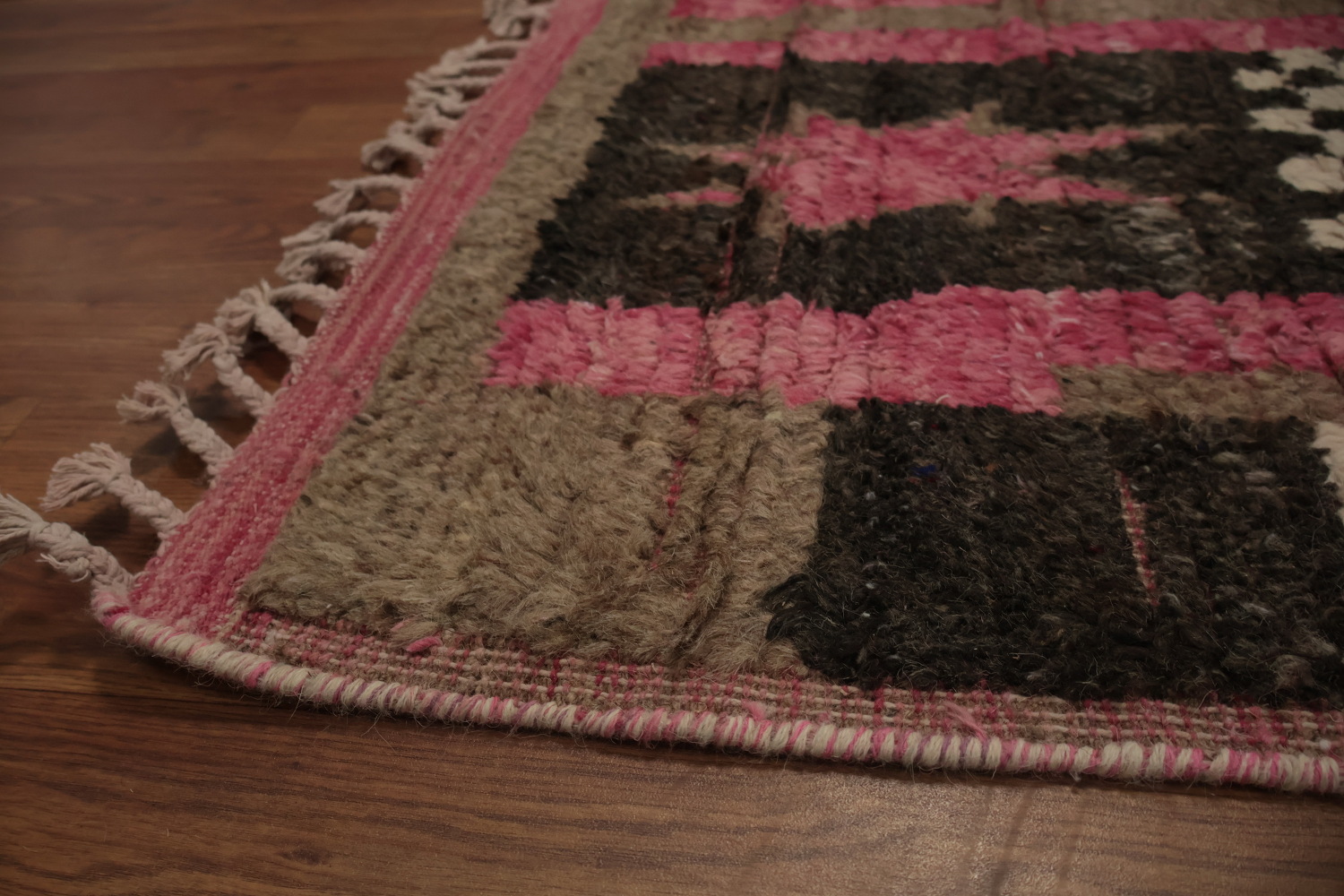 Stylish Pink Moroccan Handmade Area Rug 8x11 with Star Motifs