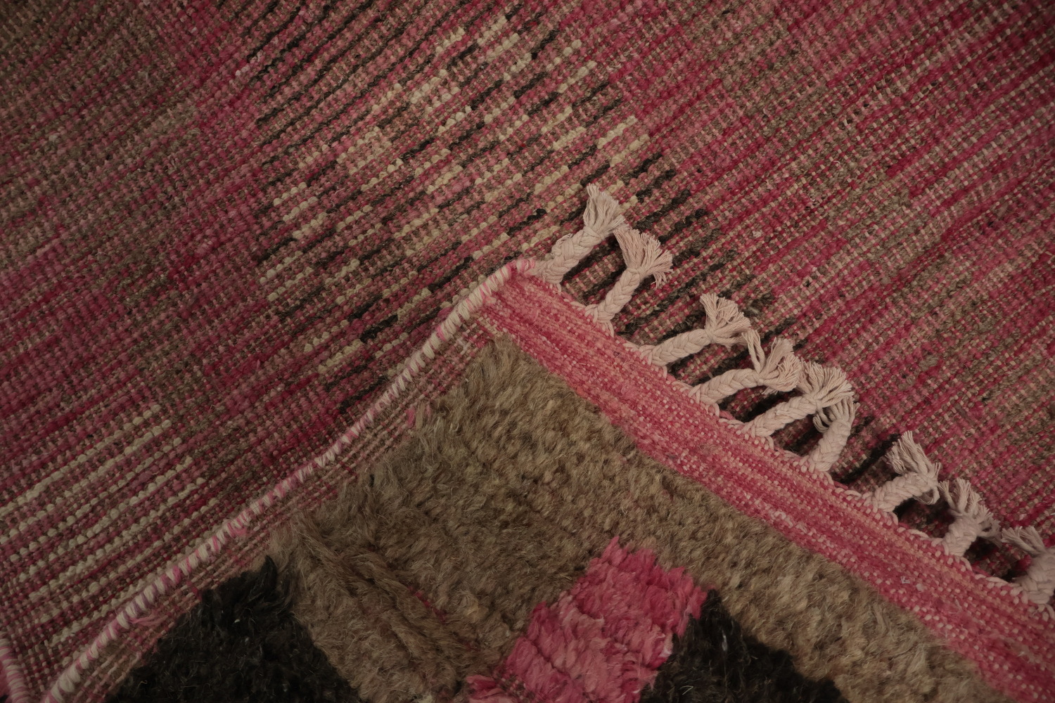 Stylish Pink Moroccan Handmade Area Rug 8x11 with Star Motifs