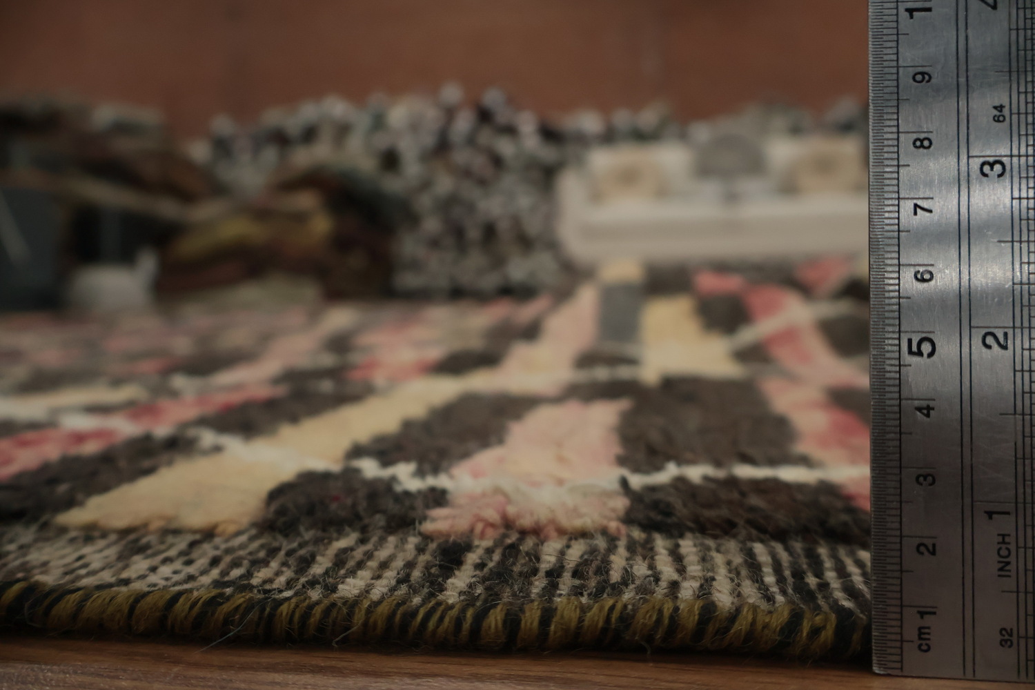 Sophisticated Earth-Hued Moroccan Area Rug 9x13 with Urban Style