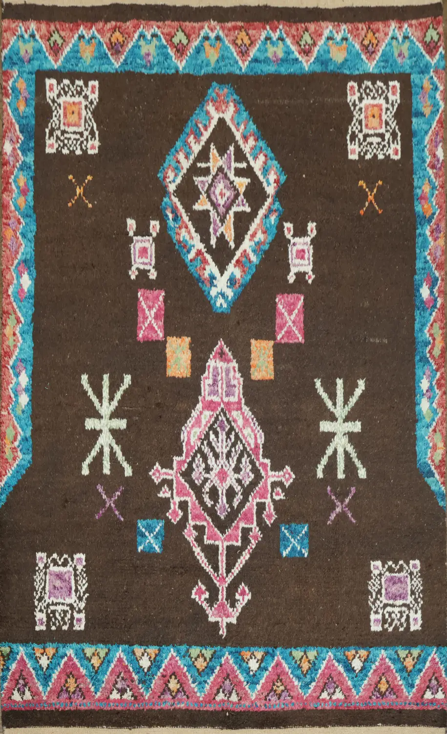 Vibrant Geometric Patterns Moroccan on a Modern Bohemian Rug 6x10 ft