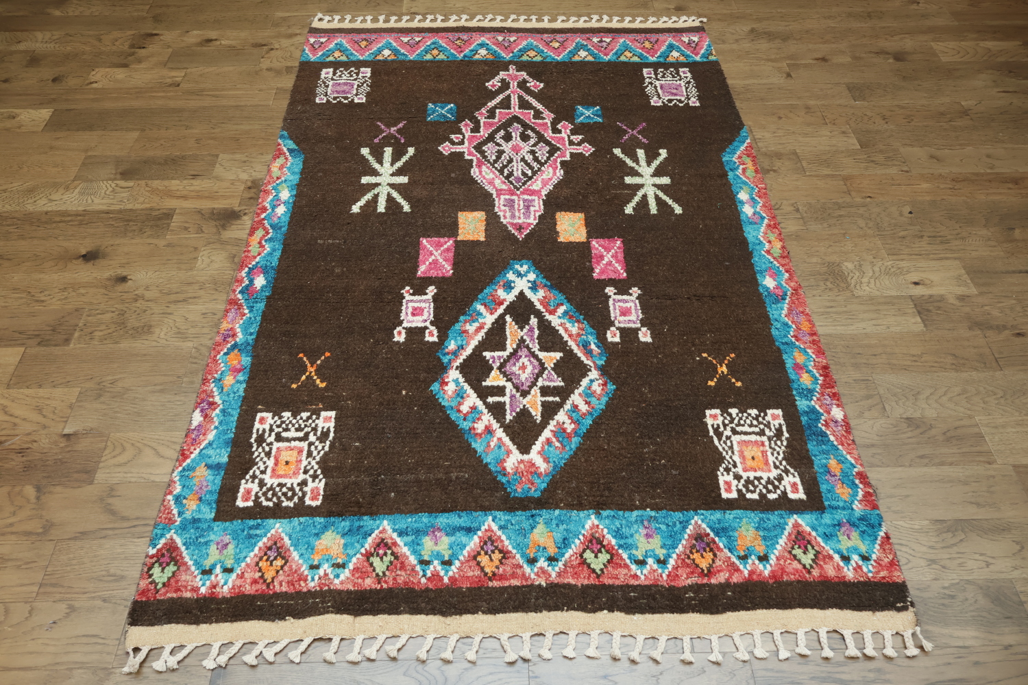 Vibrant Geometric Patterns Moroccan on a Modern Bohemian Rug 6x10 ft