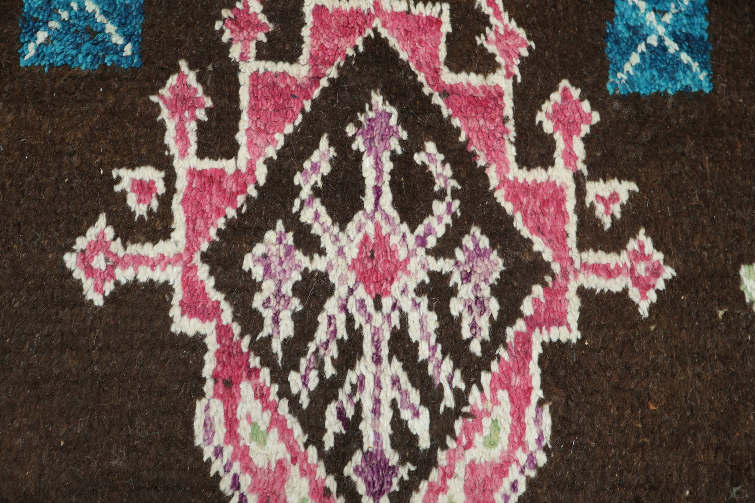 Vibrant Geometric Patterns Moroccan on a Modern Bohemian Rug 6x10 ft