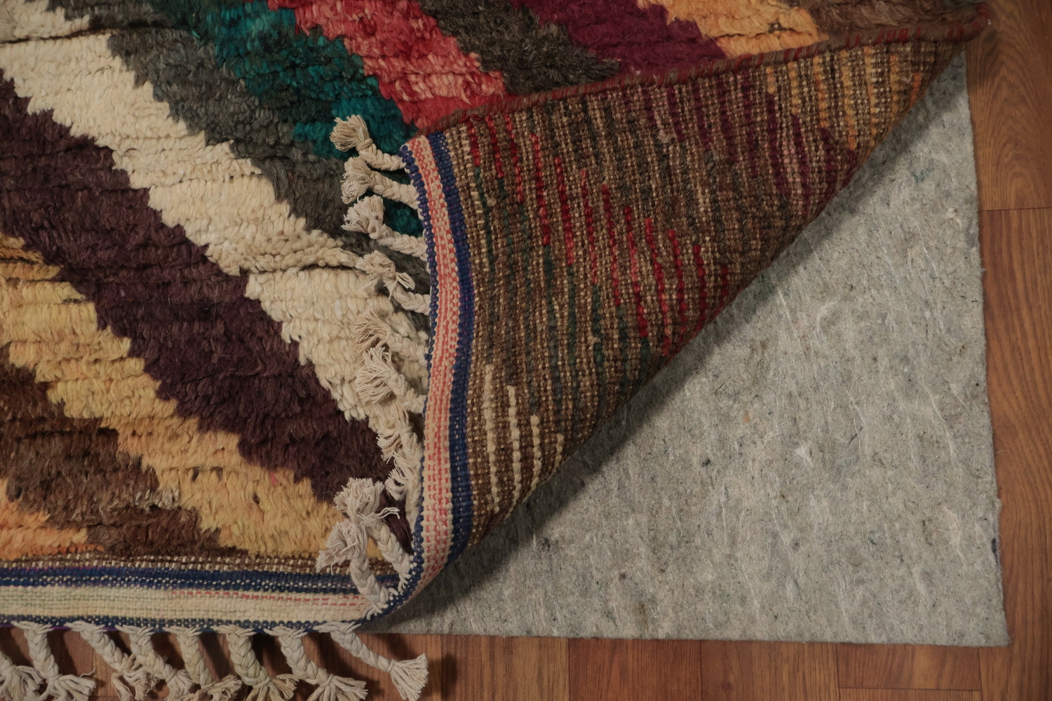 Stylish Diamond Moroccan Wool Area Rug 6x9 in Vibrant Earthy Hues
