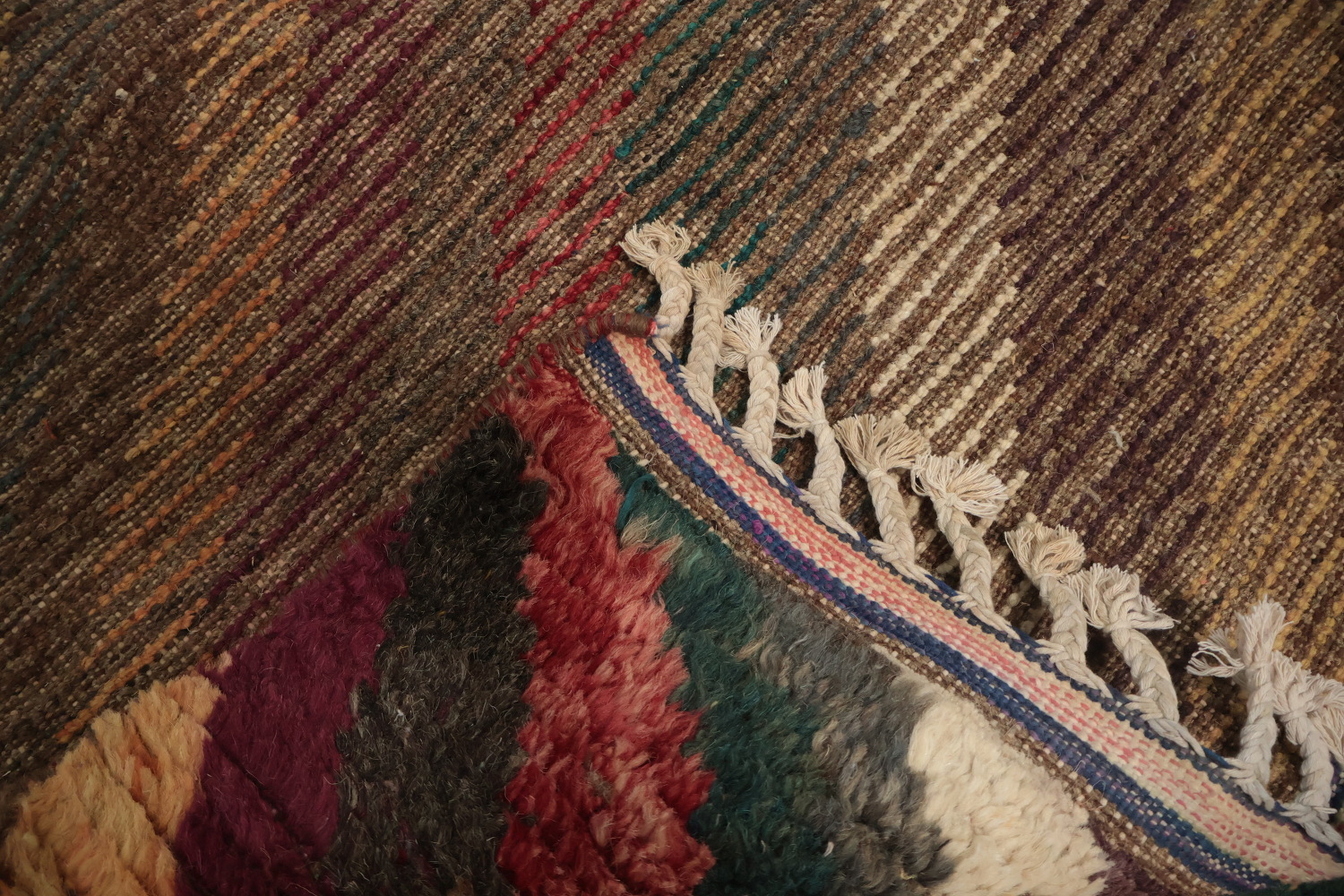 Stylish Diamond Moroccan Wool Area Rug 6x9 in Vibrant Earthy Hues