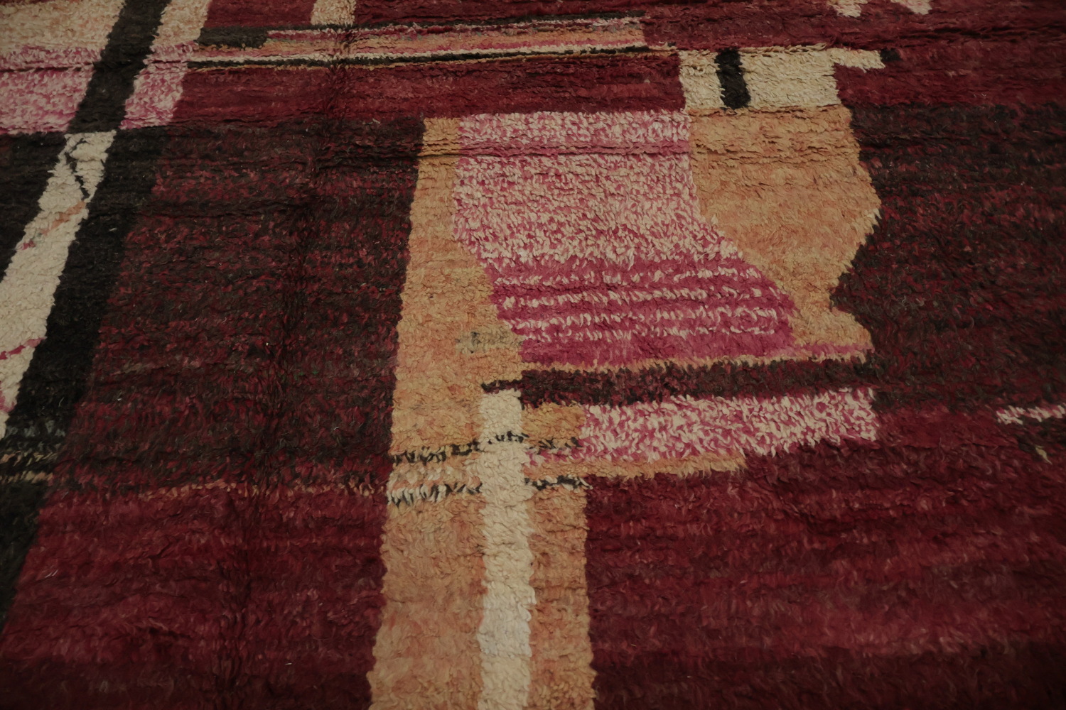 Modern Art-Inspired Moroccan Large Rug 12x16 for Stylish Living Rooms