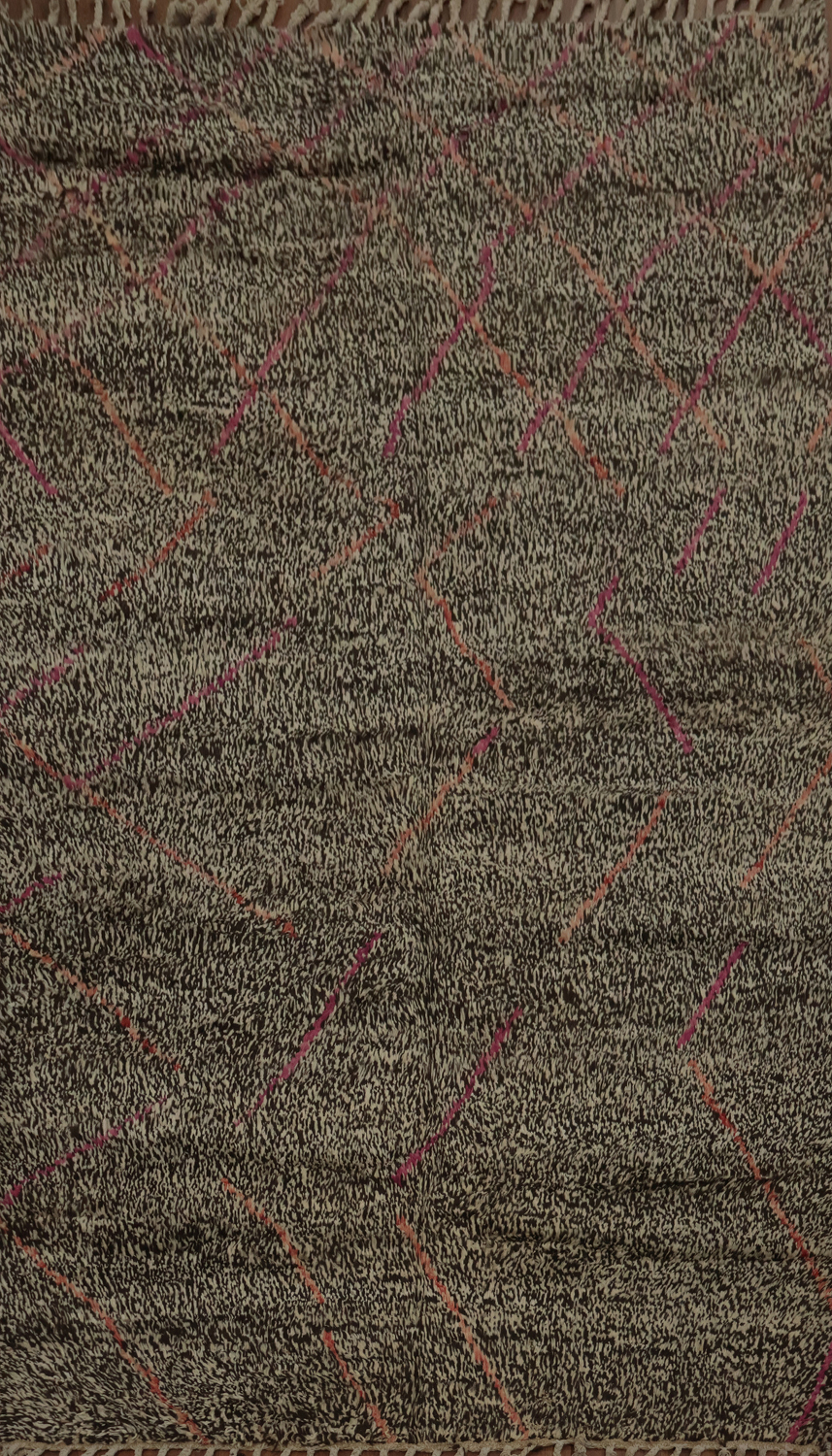 Handmade Moroccan Wool Area Rug 6x10 with Intricate Design Details