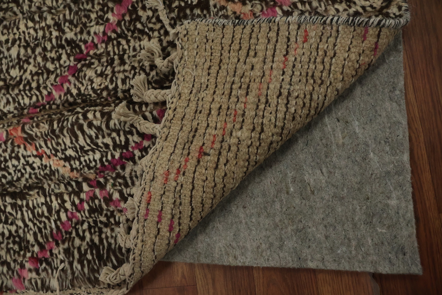 Handmade Moroccan Wool Area Rug 6x10 with Intricate Design Details