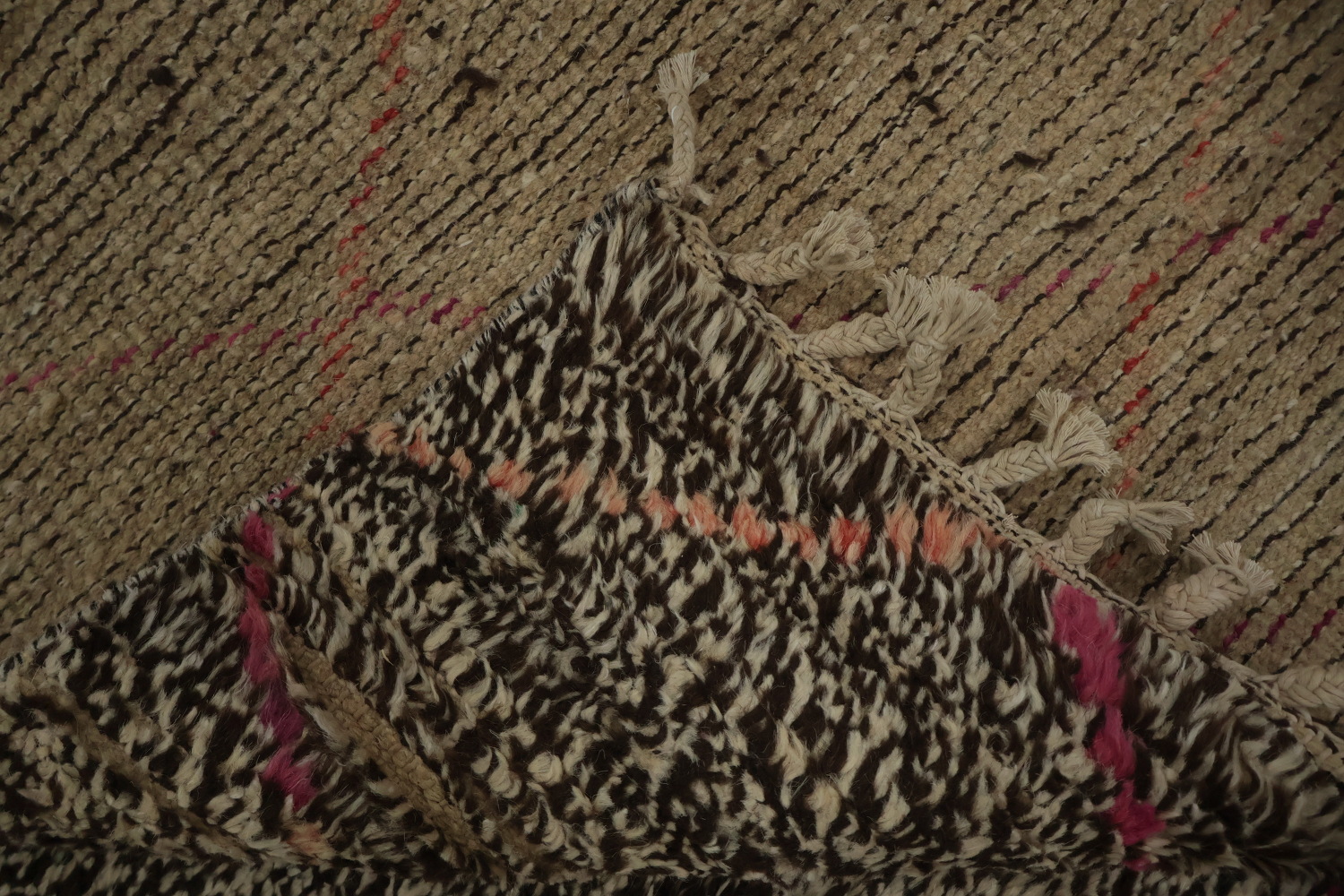 Handmade Moroccan Wool Area Rug 6x10 with Intricate Design Details