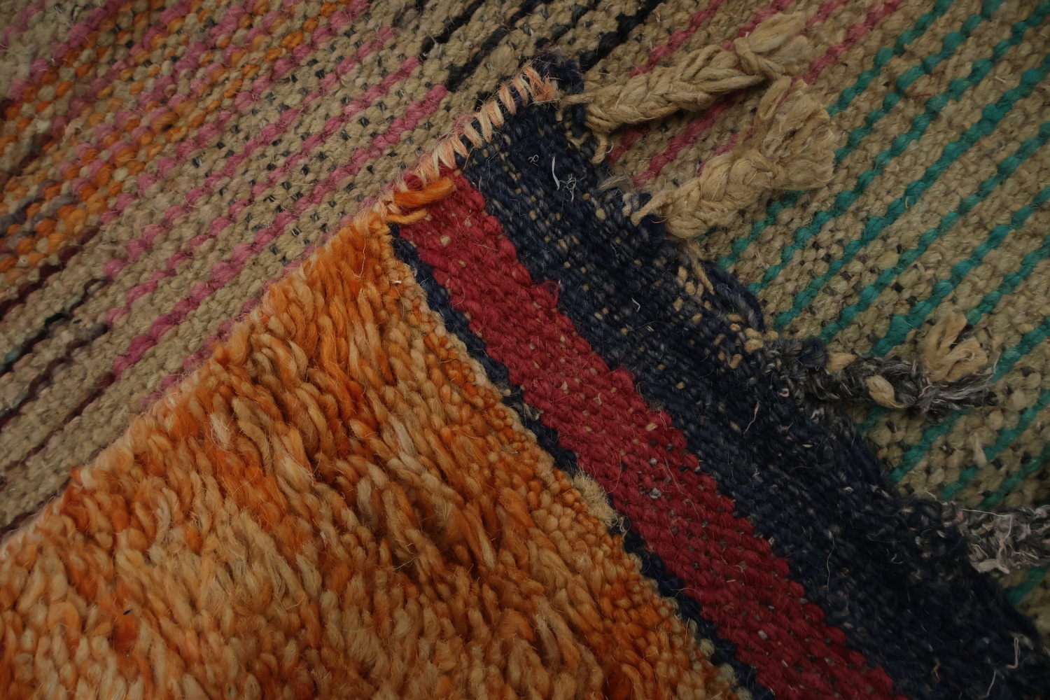 Abstract Moroccan Wool Area Rug 9x13 Perfect for Contemporary Decor