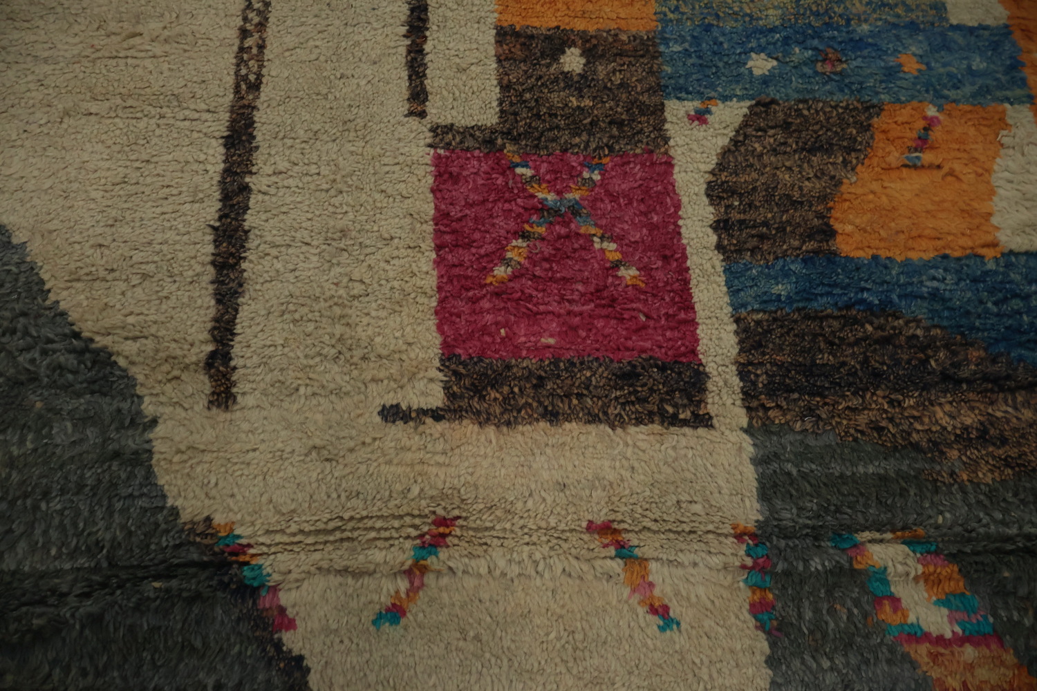 Abstract Moroccan Large Rug 12x16 with Vibrant Geometric Patterns