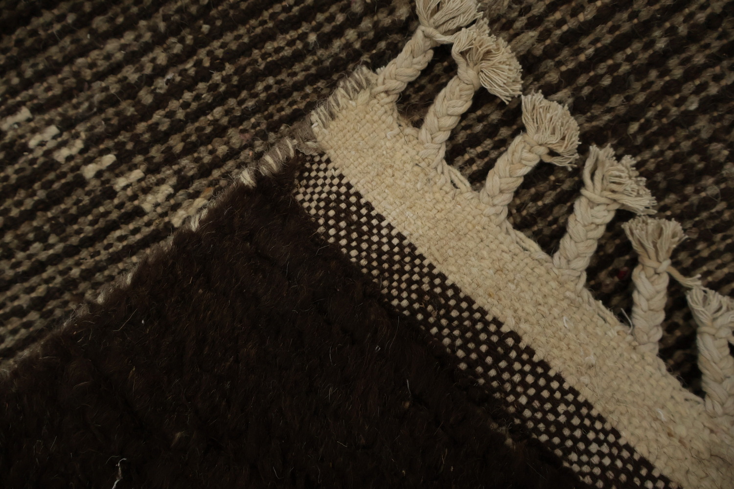 Chic Dark Brown Moroccan Area Rug 6x10 with Diamond Design