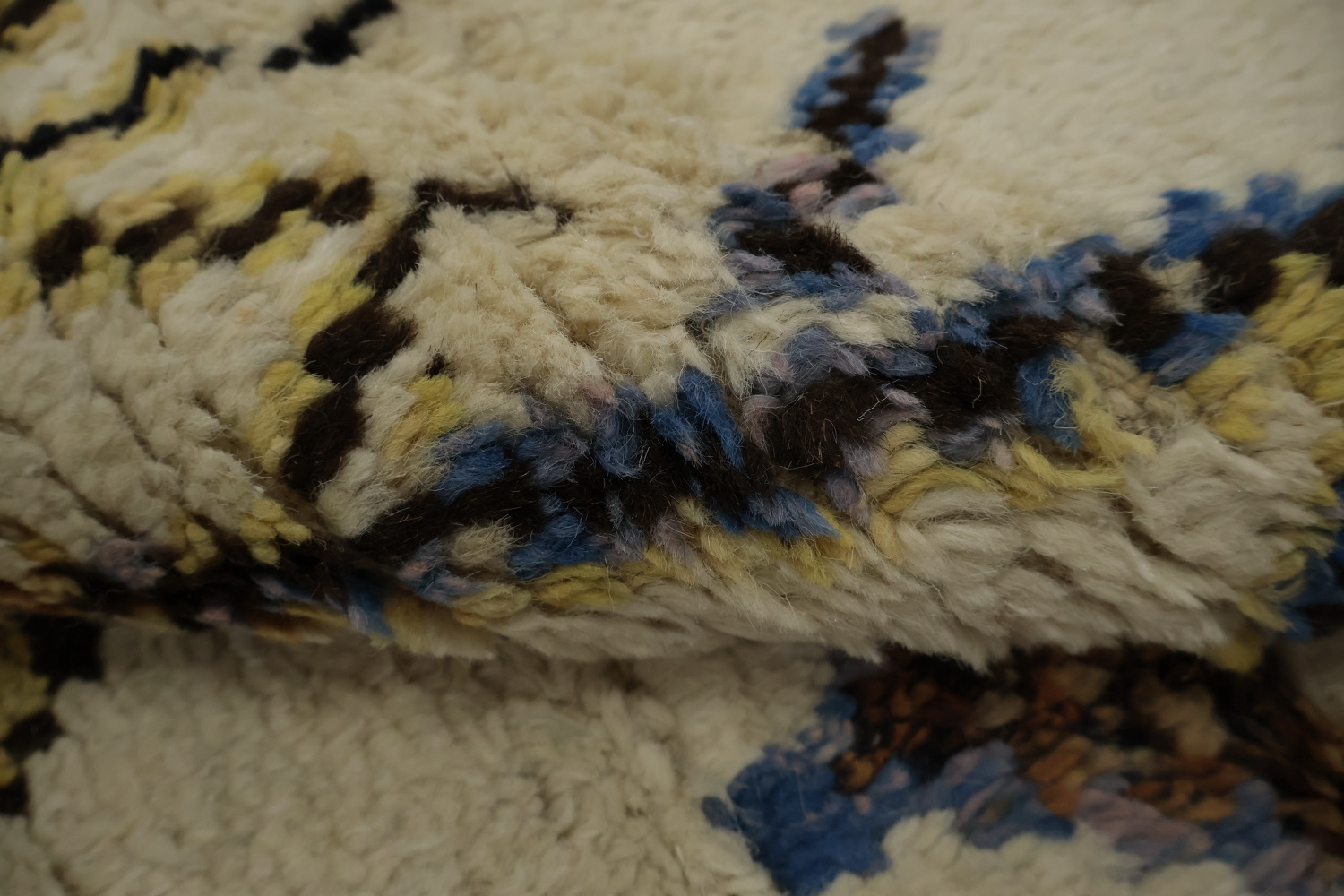Rustic Charm Handmade Moroccan Wool Area Rug 6x10
