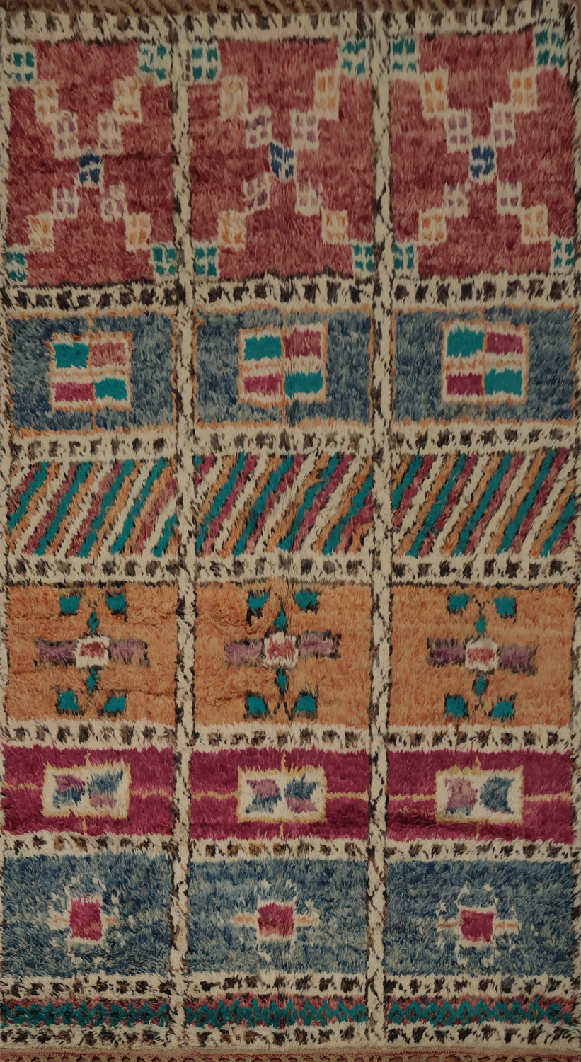 Handcrafted Moroccan Area Rug 6x10 with Symmetrical Design Details