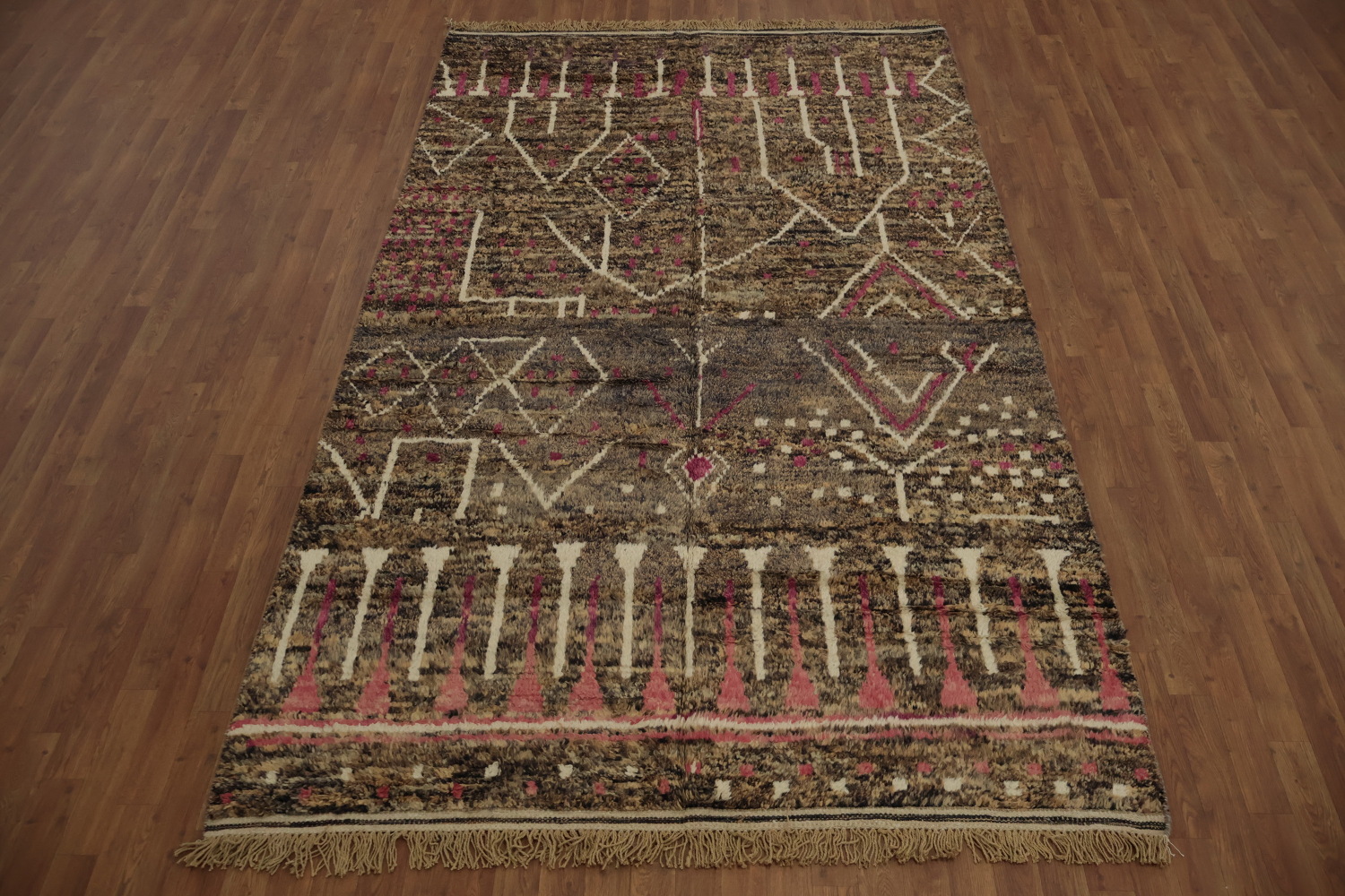 Moroccan Area Rug 6x10 Unique Geometric Design in Earthy Colors