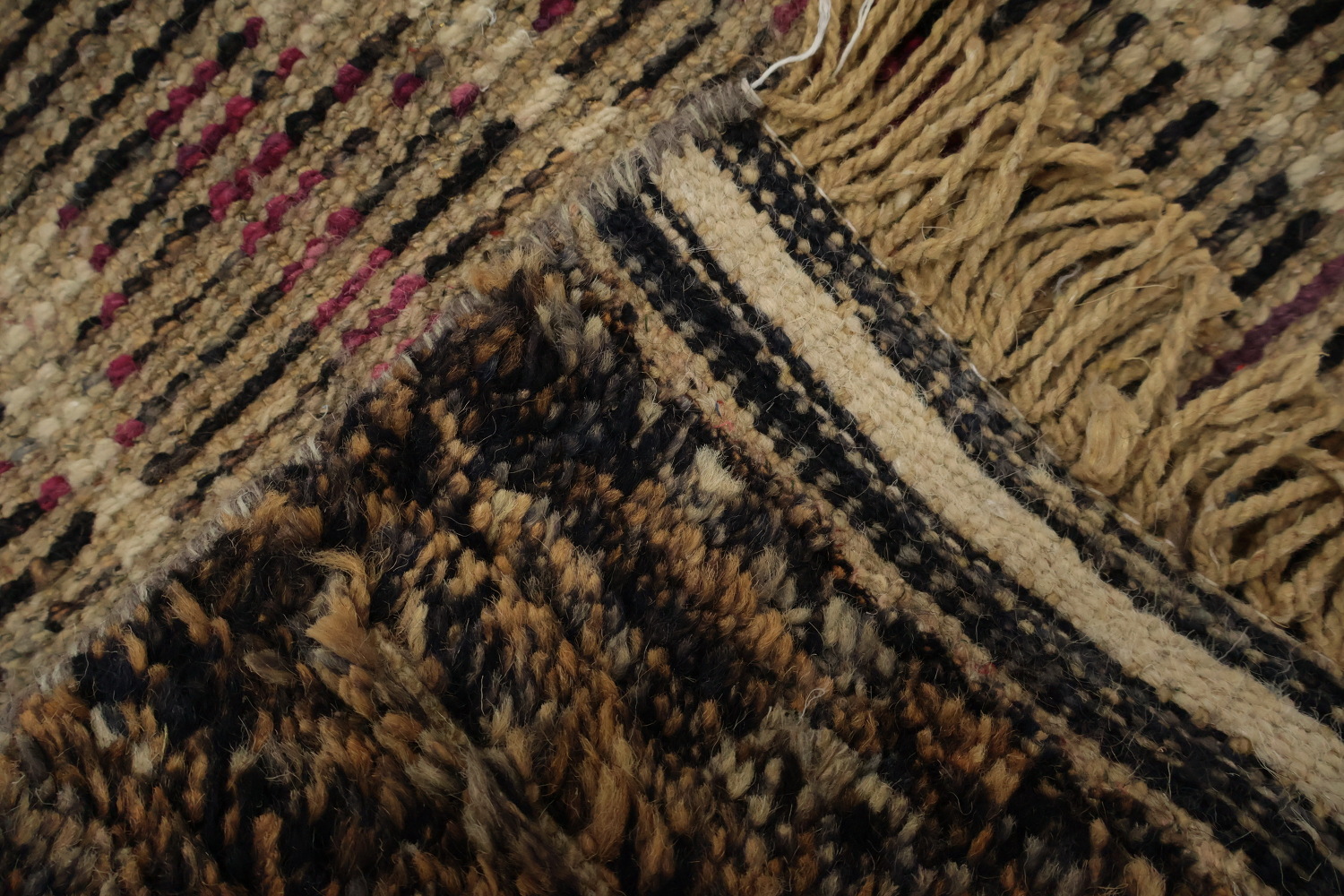 Moroccan Area Rug 6x10 Unique Geometric Design in Earthy Colors