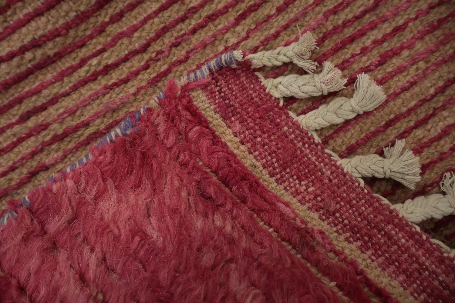 Moroccan Wool Area Rug 6x10 Enhance Home with Timeless Elegance