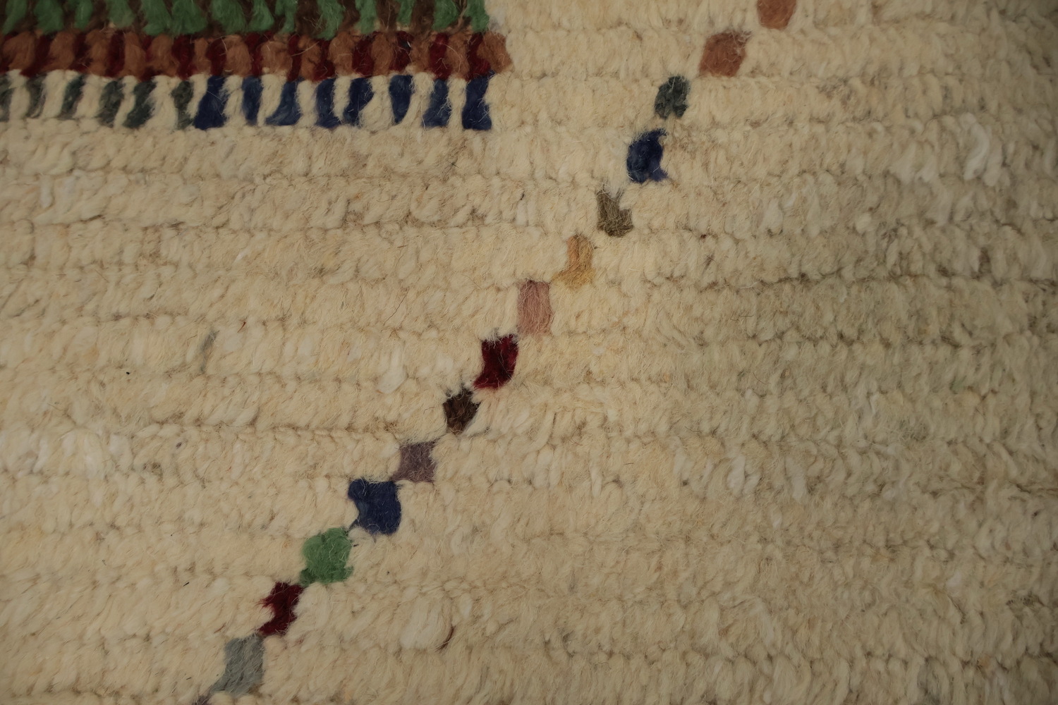 Unique Handcrafted Berber Moroccan Area Rug 6x10 with Tribal Motifs