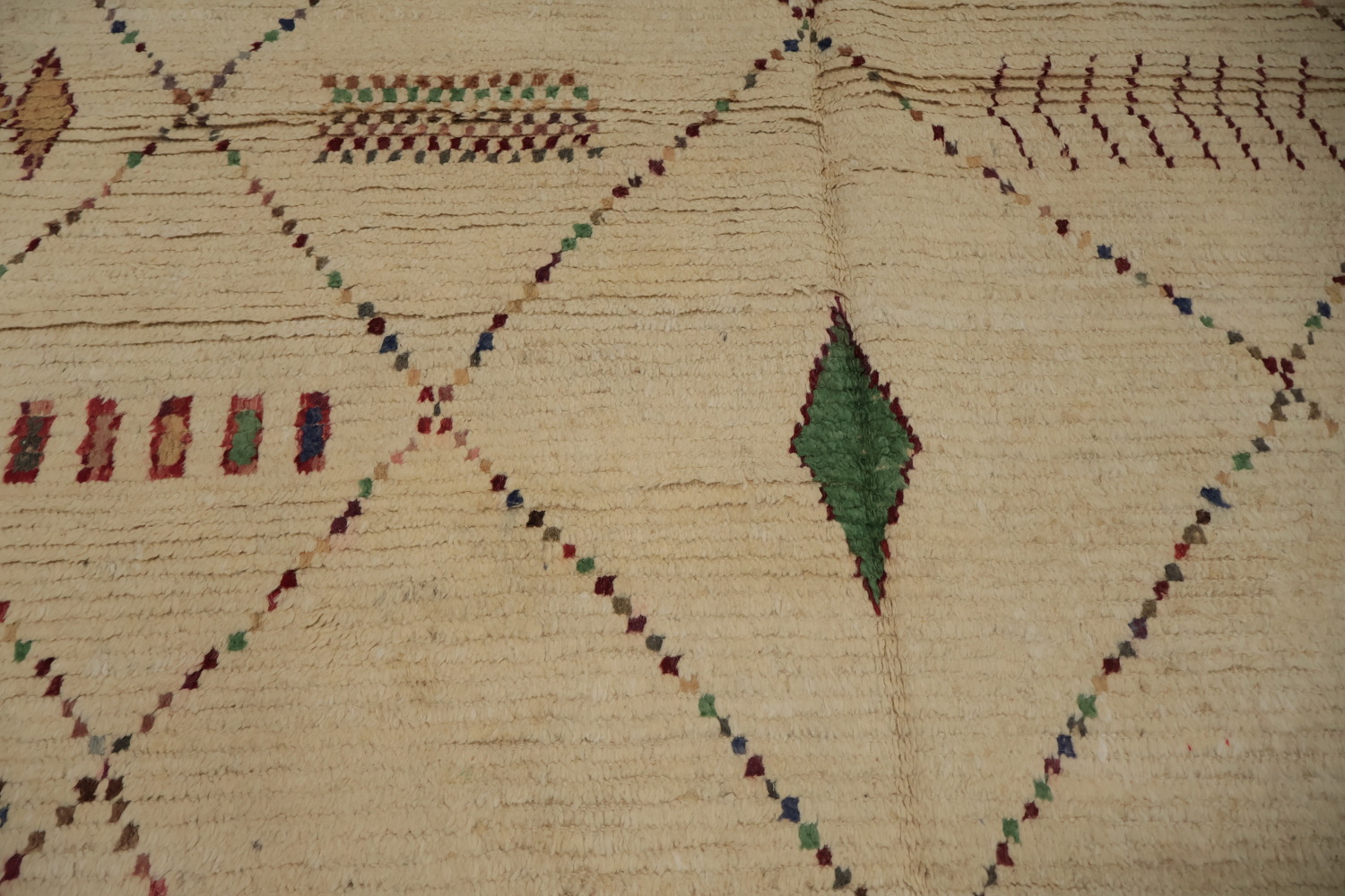 Unique Handcrafted Berber Moroccan Area Rug 6x10 with Tribal Motifs